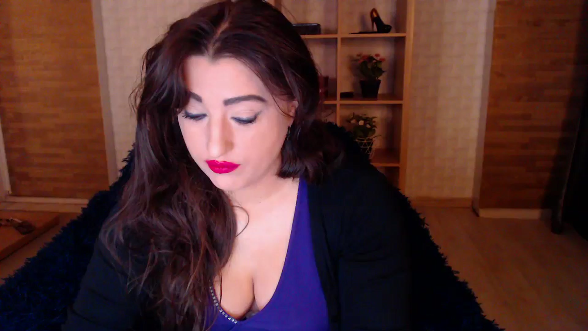 Gallery image thumbnail from HotRebbecca's myfreecams stream on, 03/26/2025, 03:51 image 1 of 20