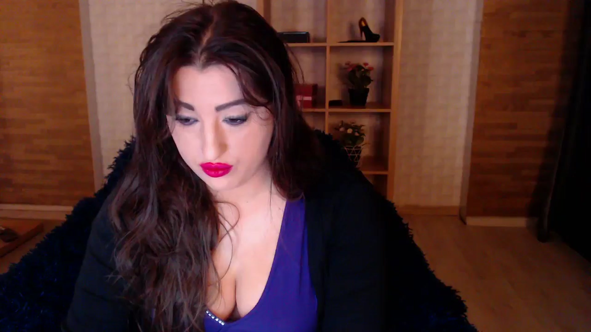 Gallery image thumbnail from HotRebbecca's myfreecams stream on, 03/26/2025, 03:51 image 8 of 20