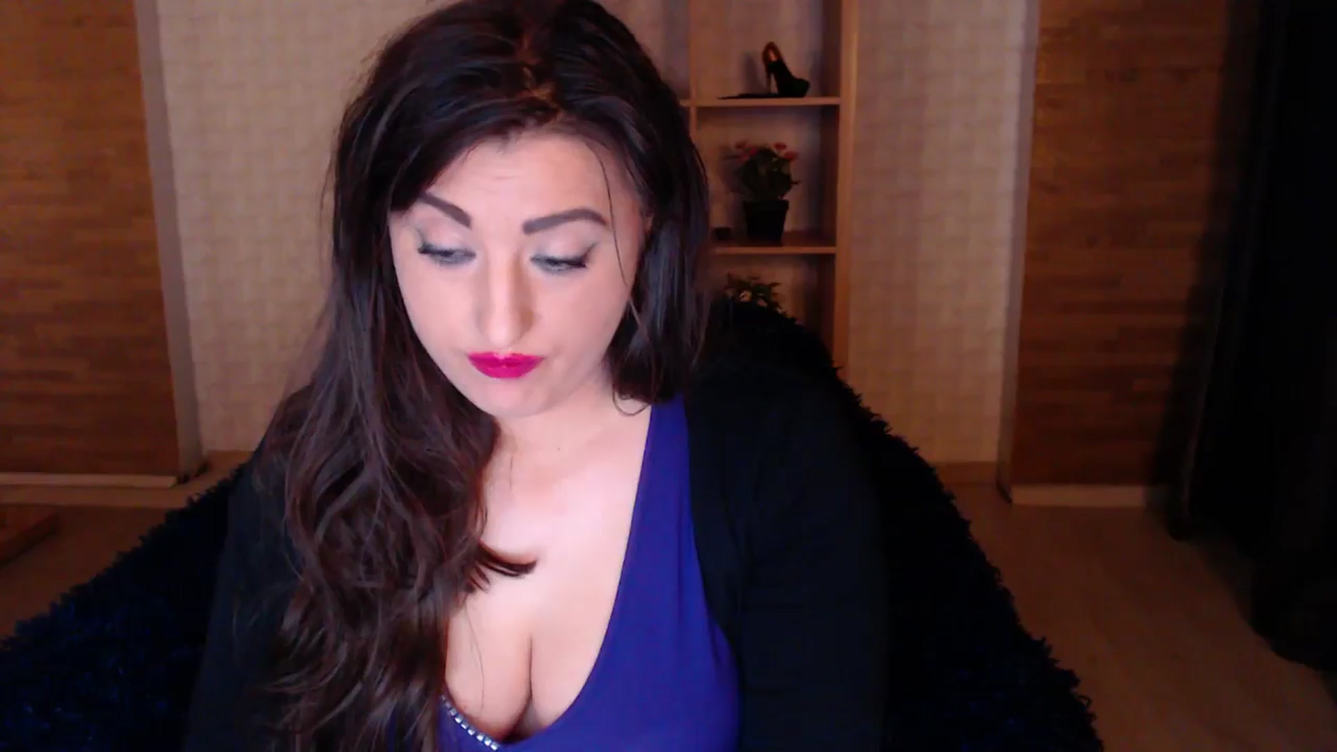 Gallery image thumbnail from HotRebbecca's myfreecams stream on, 03/27/2025, 01:03 image 15 of 20