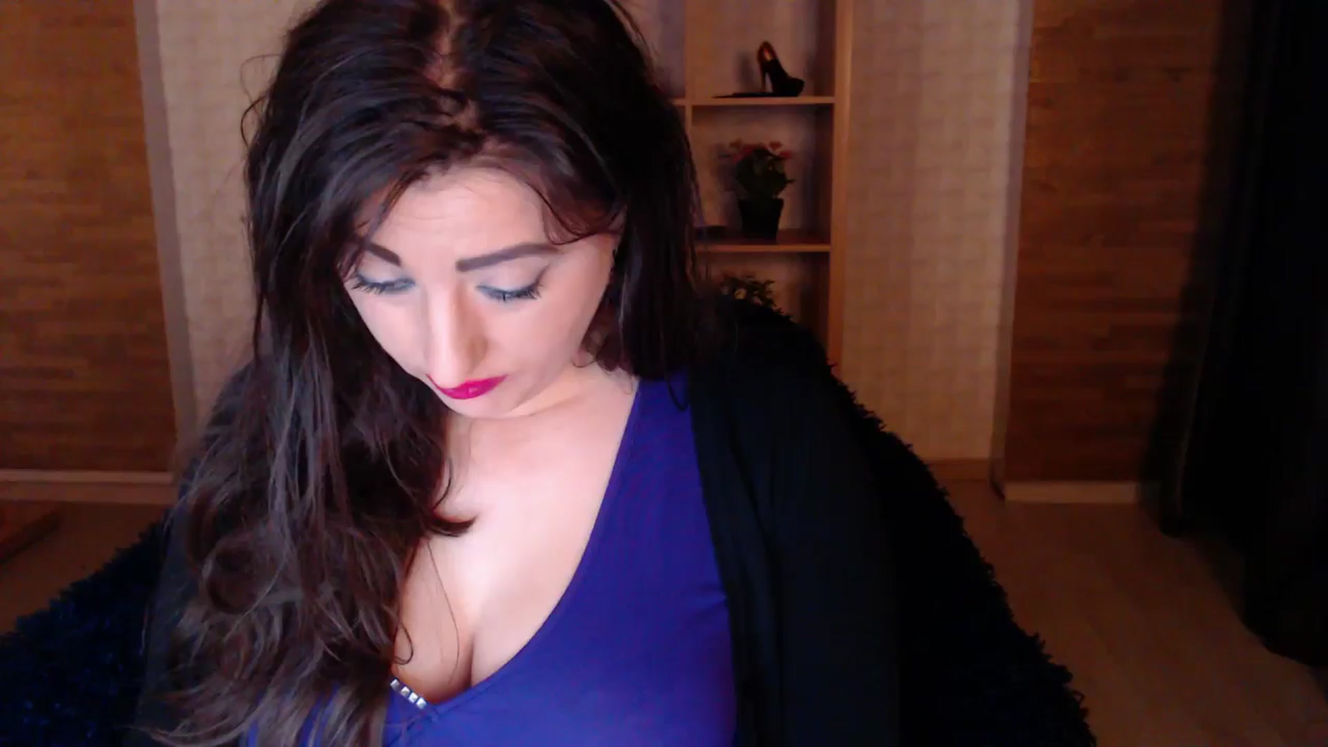 Gallery image thumbnail from HotRebbecca's myfreecams stream on, 03/27/2025, 01:03 image 17 of 20