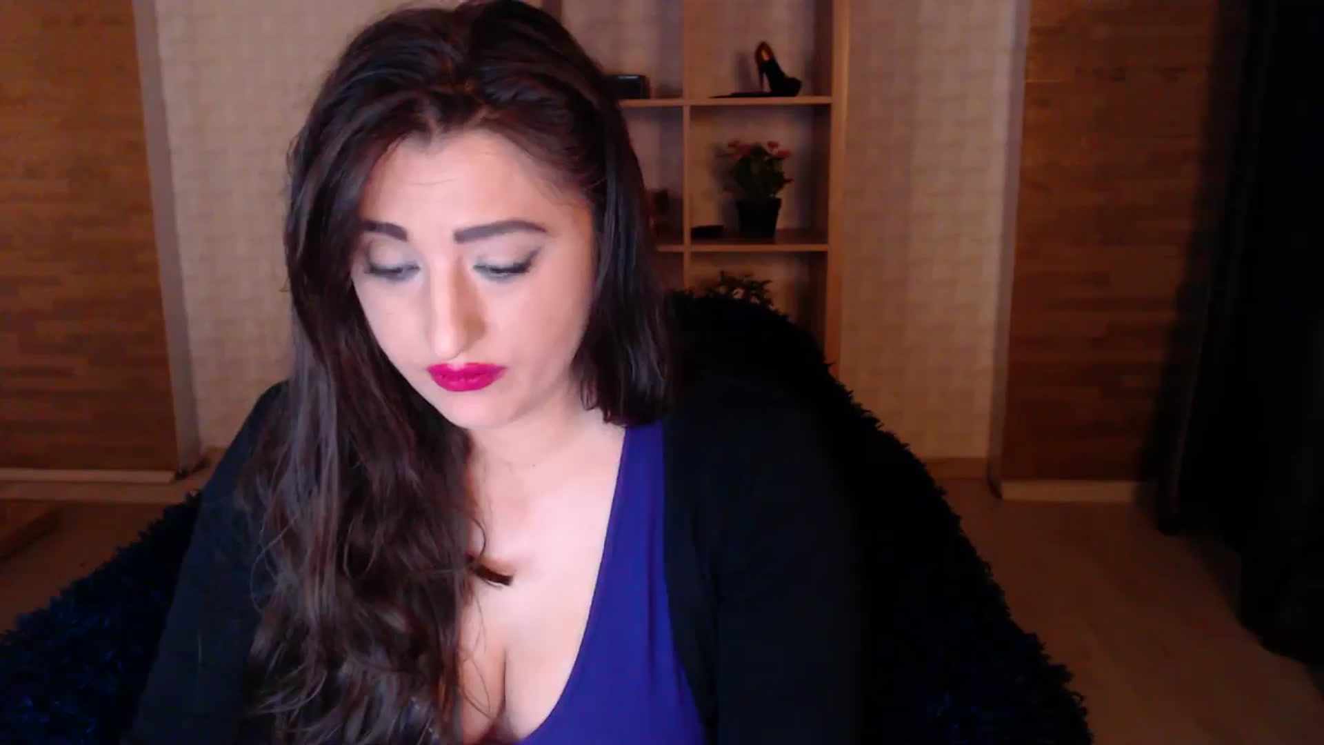 Gallery image thumbnail from HotRebbecca's myfreecams stream on, 03/27/2025, 01:03 image 10 of 20