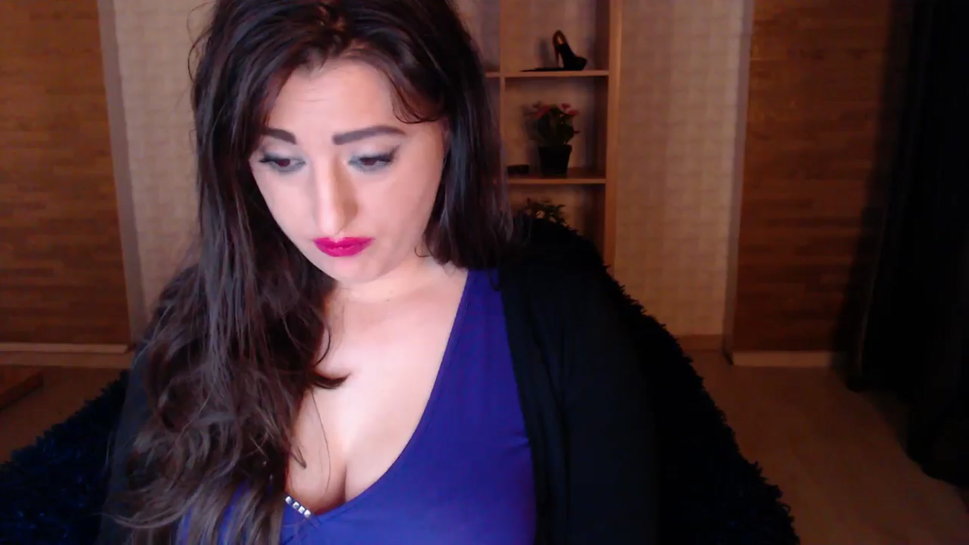 Gallery image thumbnail from HotRebbecca's myfreecams stream on, 03/27/2025, 01:03 image 18 of 20