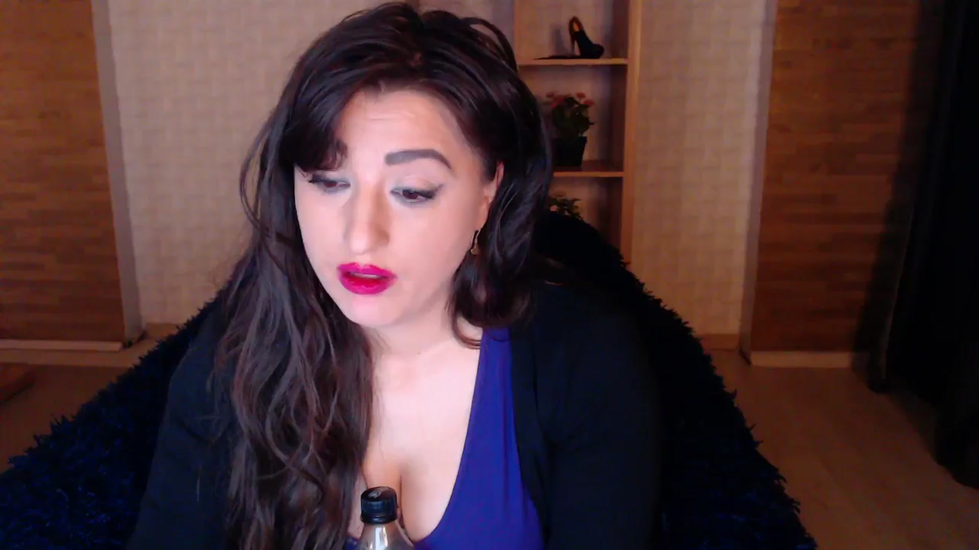 Gallery image thumbnail from HotRebbecca's myfreecams stream on, 03/27/2025, 03:07 image 5 of 20