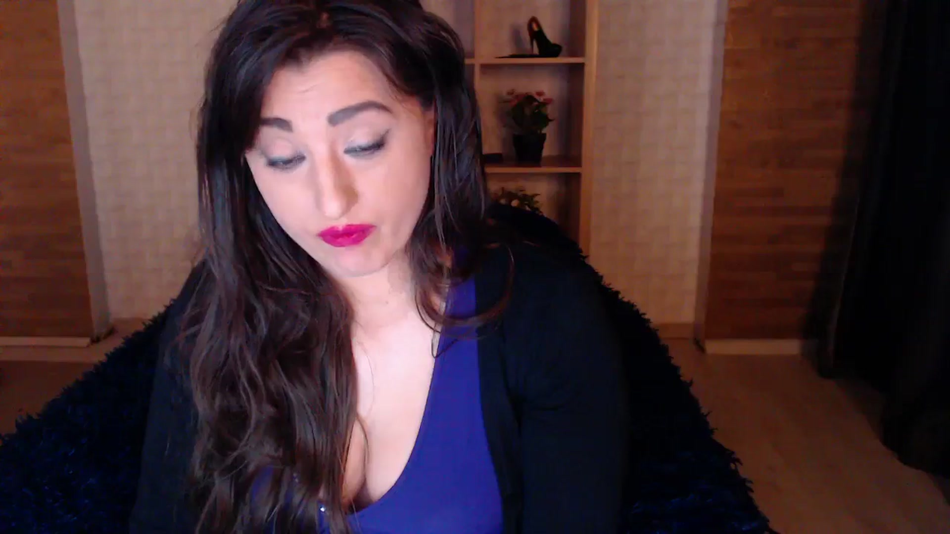Gallery image thumbnail from HotRebbecca's myfreecams stream on, 03/27/2025, 03:07 image 12 of 20