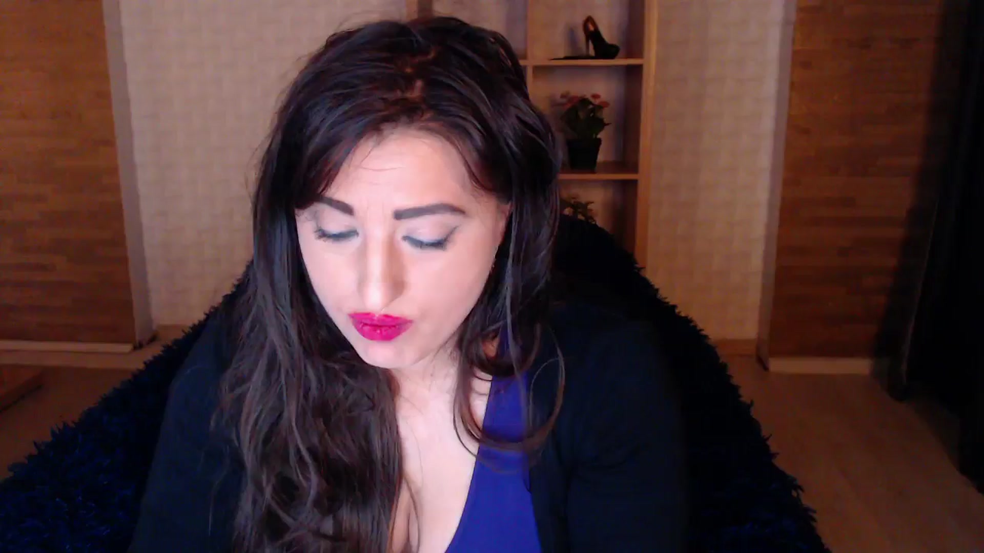 Gallery image thumbnail from HotRebbecca's myfreecams stream on, 03/27/2025, 03:07 image 15 of 20