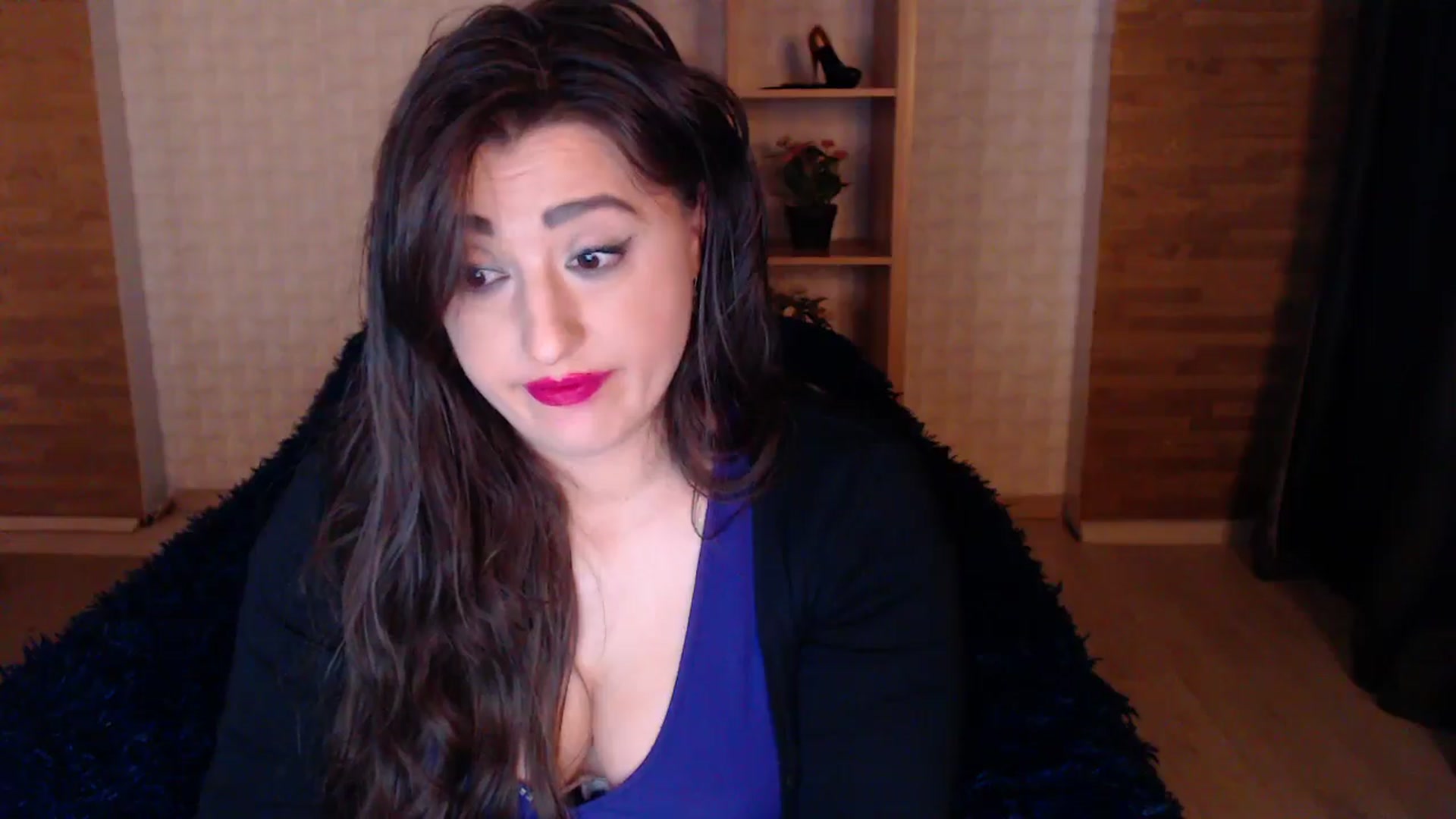 Gallery image thumbnail from HotRebbecca's myfreecams stream on, 03/27/2025, 03:07 image 10 of 20
