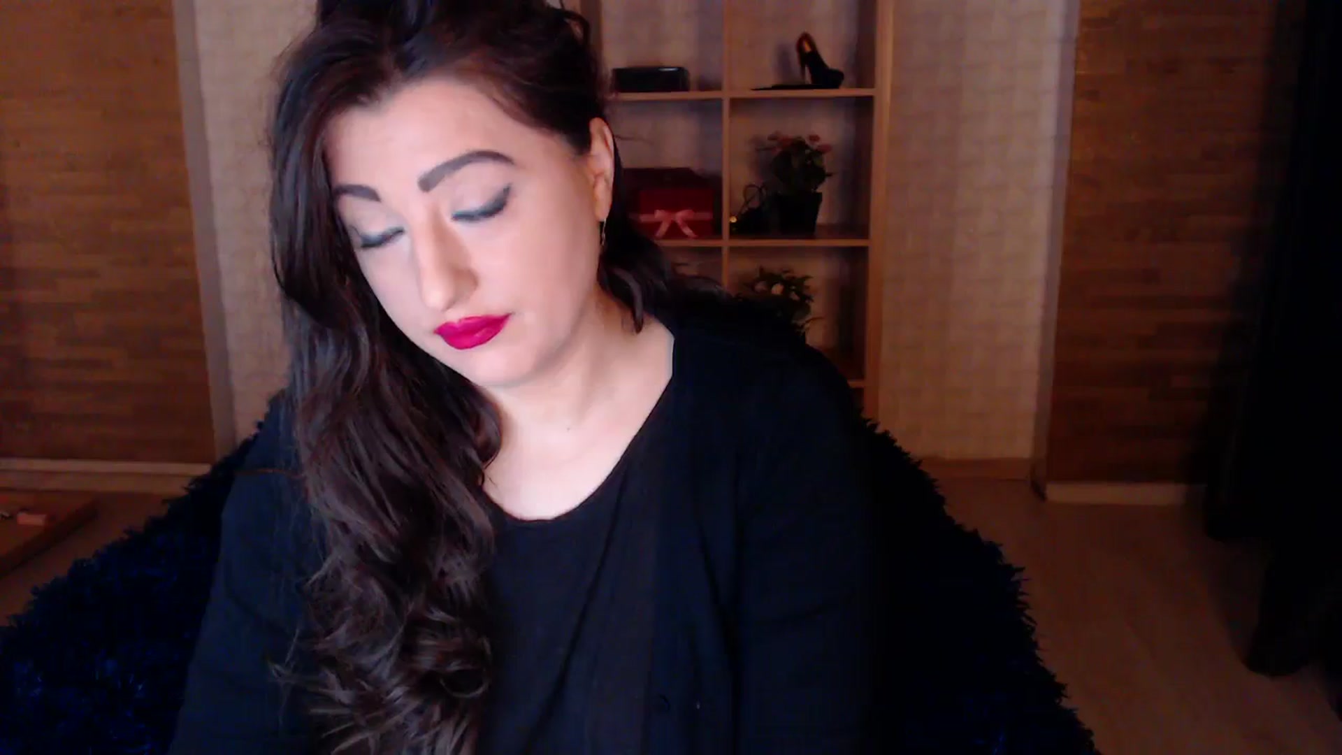 Gallery image thumbnail from HotRebbecca's myfreecams stream on, 03/30/2025, 03:18 image 13 of 20