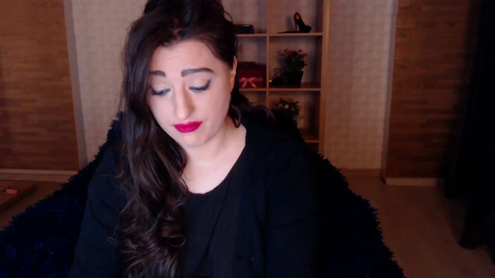 Gallery image thumbnail from HotRebbecca's myfreecams stream on, 03/30/2025, 03:18 image 14 of 20