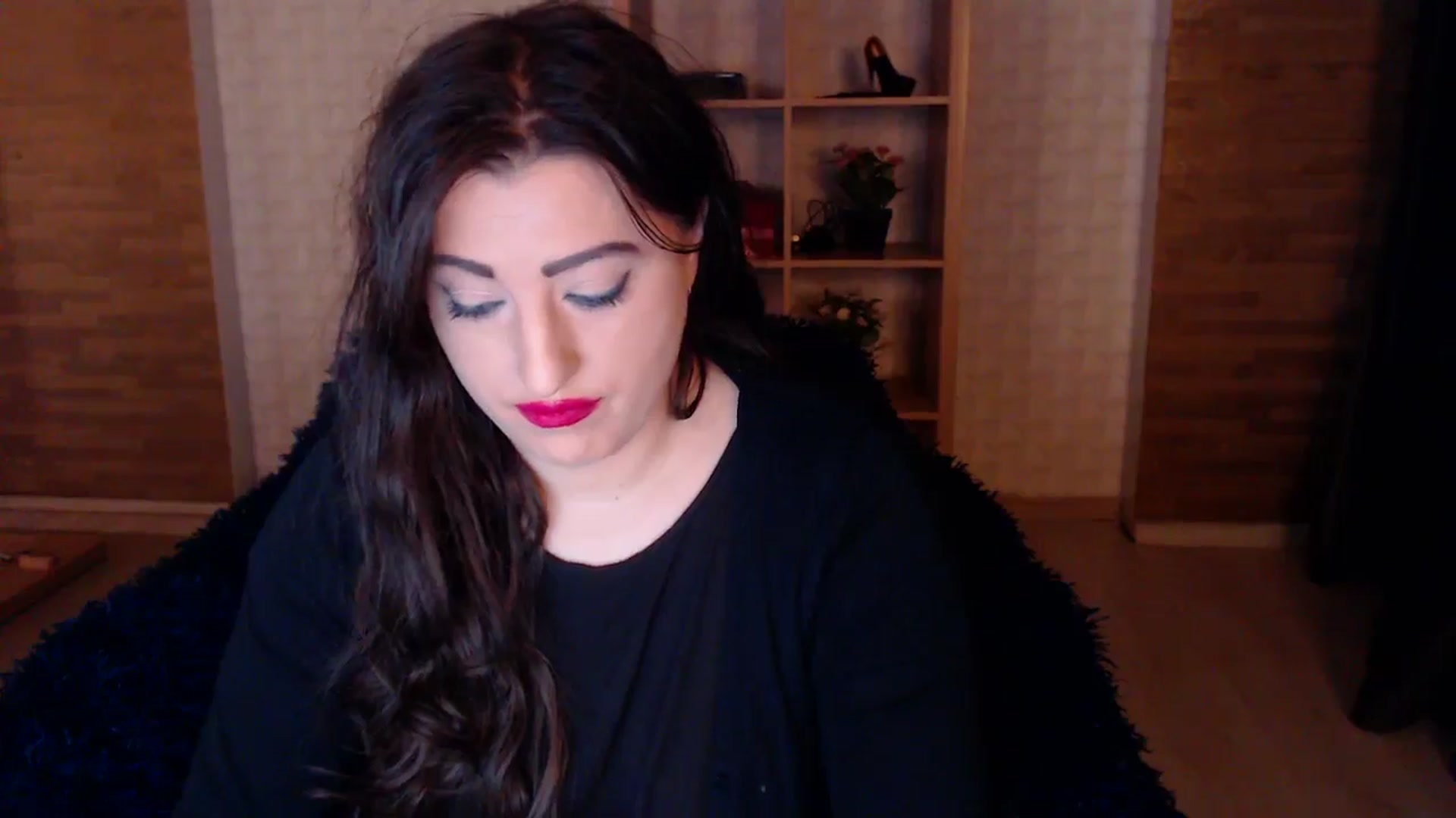 Gallery image thumbnail from HotRebbecca's myfreecams stream on, 03/30/2025, 03:18 image 17 of 20