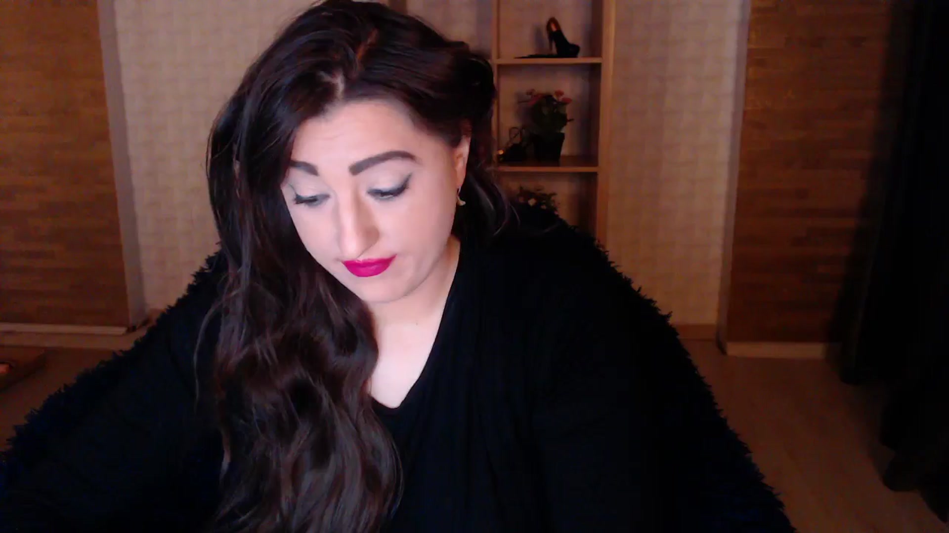 Gallery image thumbnail from HotRebbecca's myfreecams stream on, 03/31/2025, 03:59 image 8 of 20