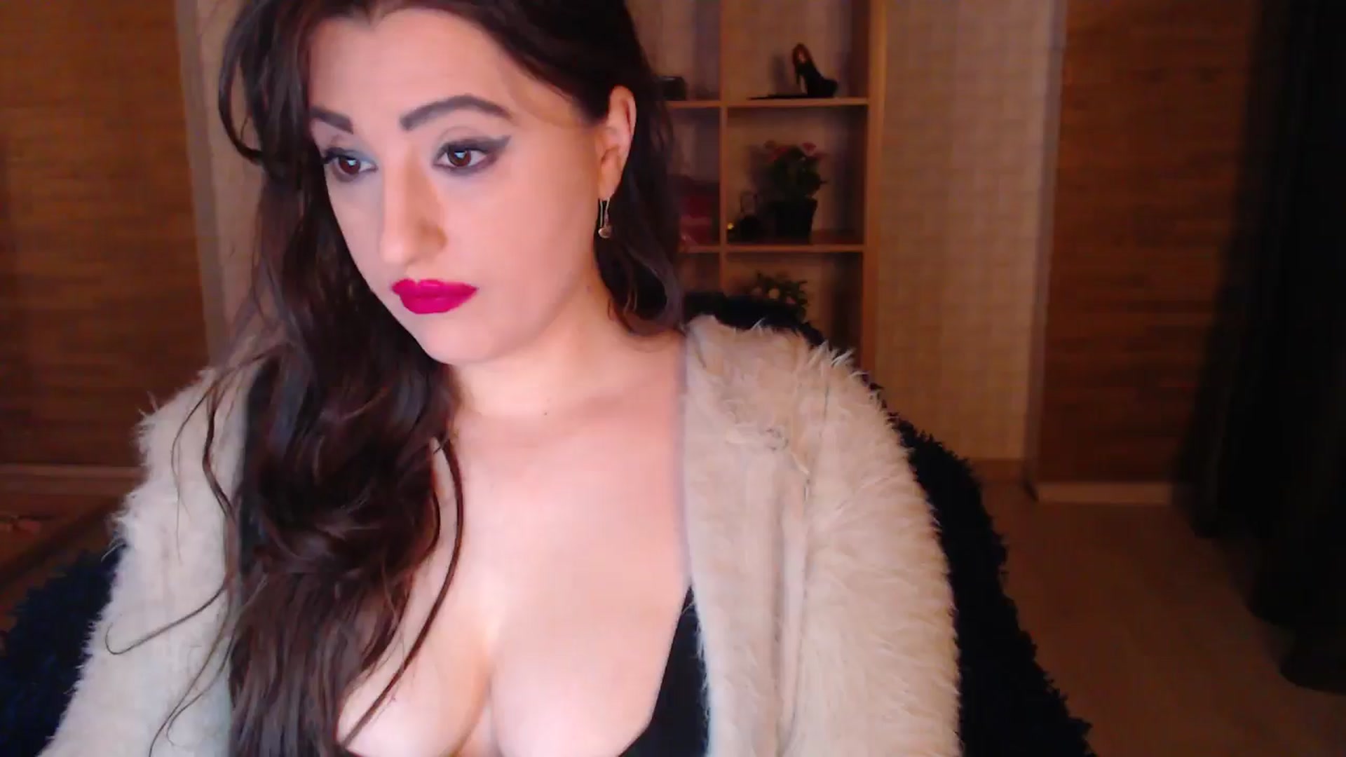 Gallery image thumbnail from HotRebbecca's myfreecams stream on, 04/03/2025, 03:19 image 13 of 20
