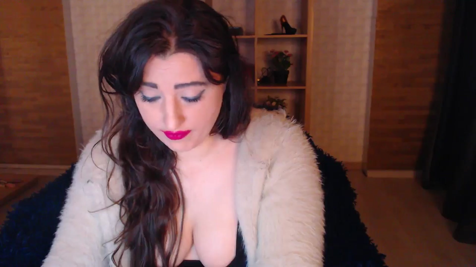 Gallery image thumbnail from HotRebbecca's myfreecams stream on, 04/03/2025, 03:19 image 19 of 20