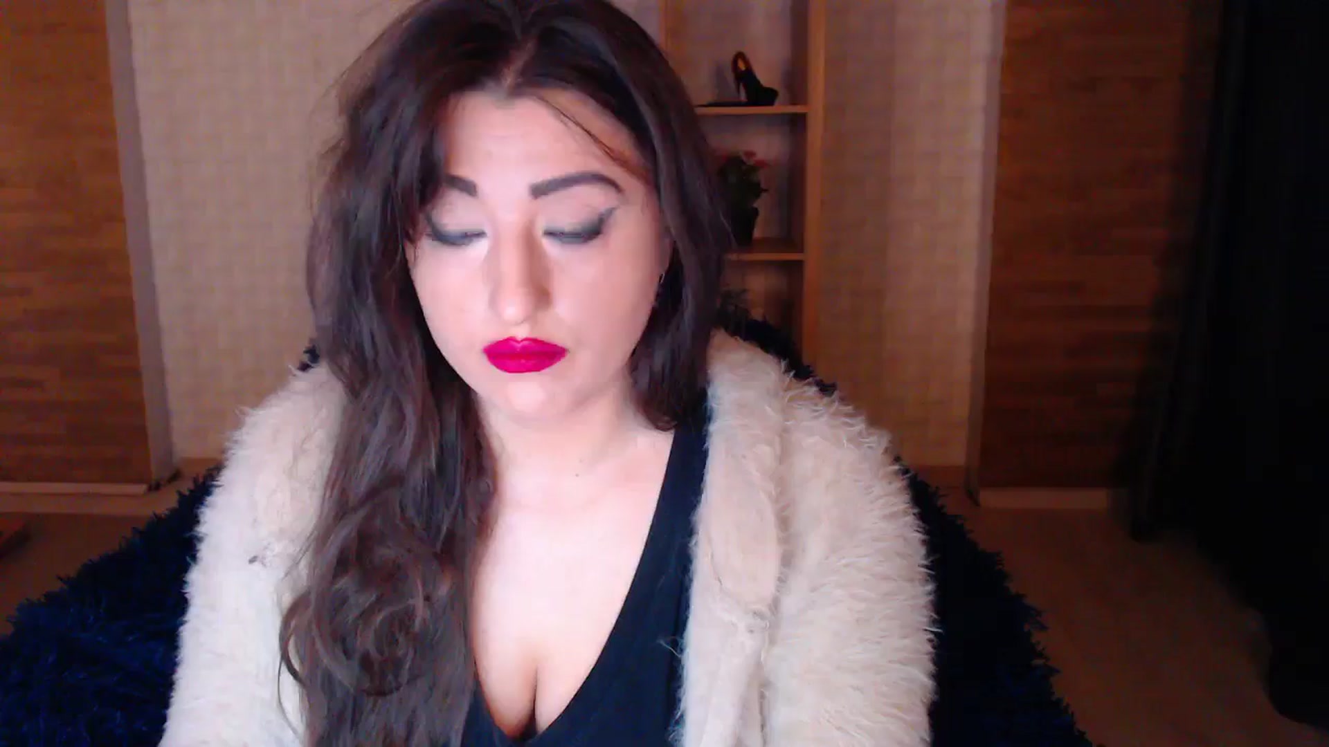 Gallery image thumbnail from HotRebbecca's myfreecams stream on, 04/07/2025, 01:25 image 7 of 20