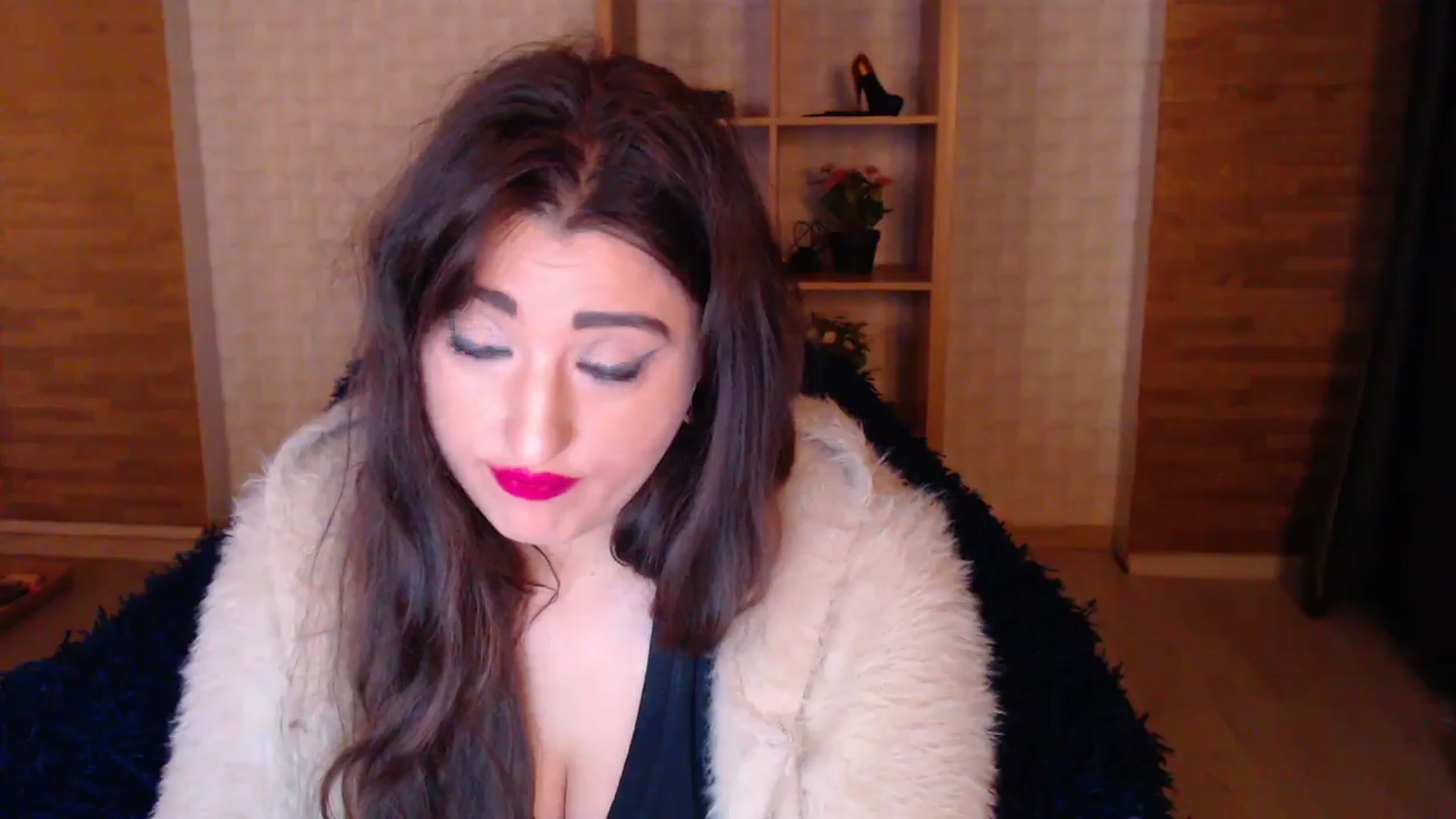 Gallery image thumbnail from HotRebbecca's myfreecams stream on, 04/07/2025, 03:23 image 15 of 20