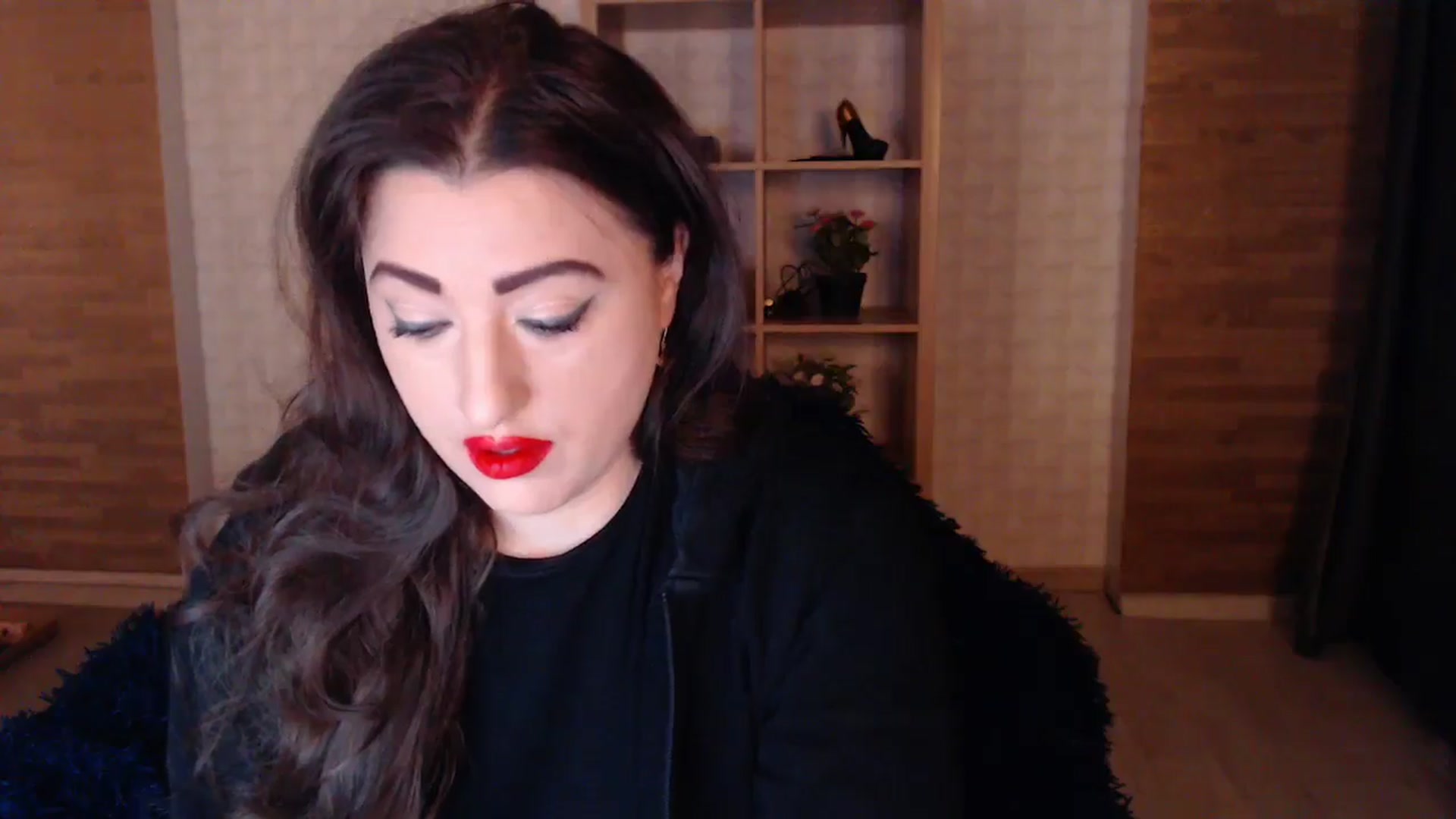 Gallery image thumbnail from HotRebbecca's myfreecams stream on, 04/08/2025, 23:03 image 10 of 20