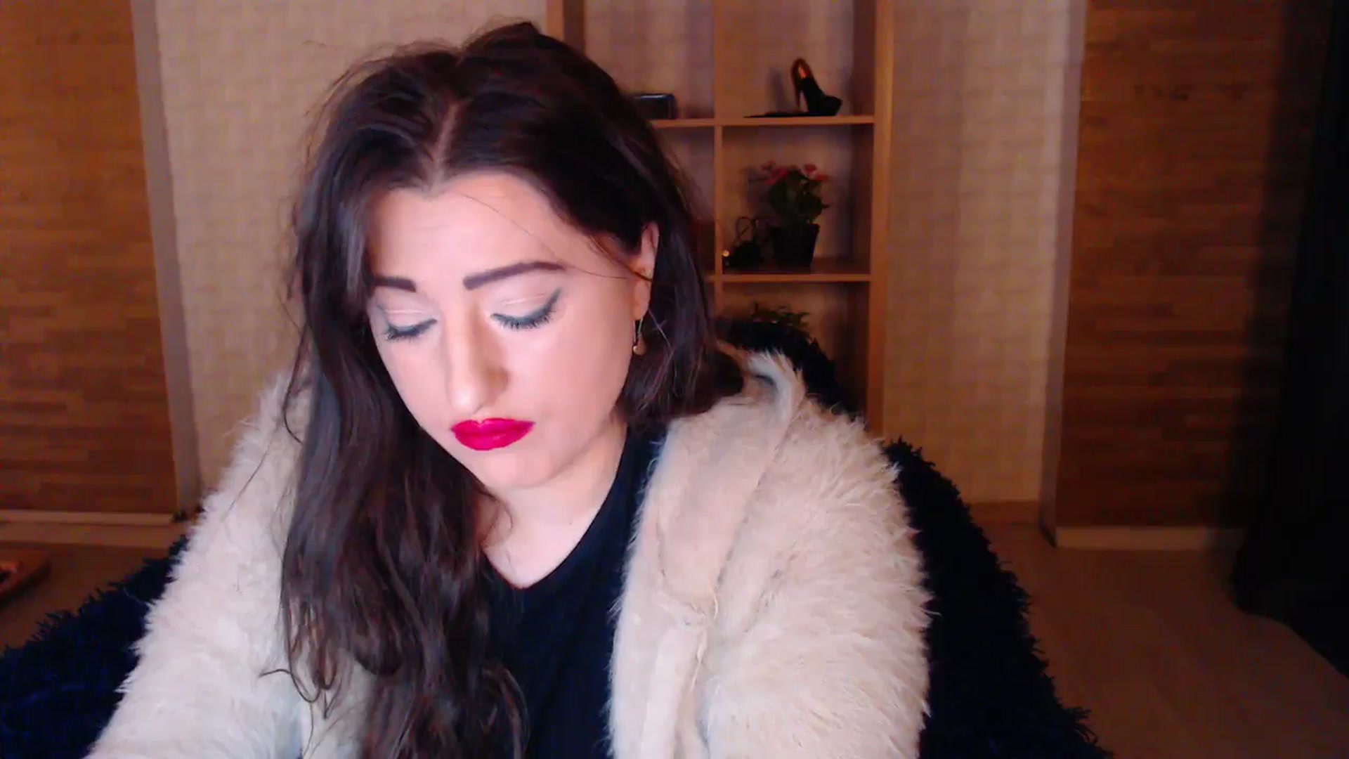 Gallery image thumbnail from HotRebbecca's myfreecams stream on, 04/11/2025, 03:39 image 7 of 20