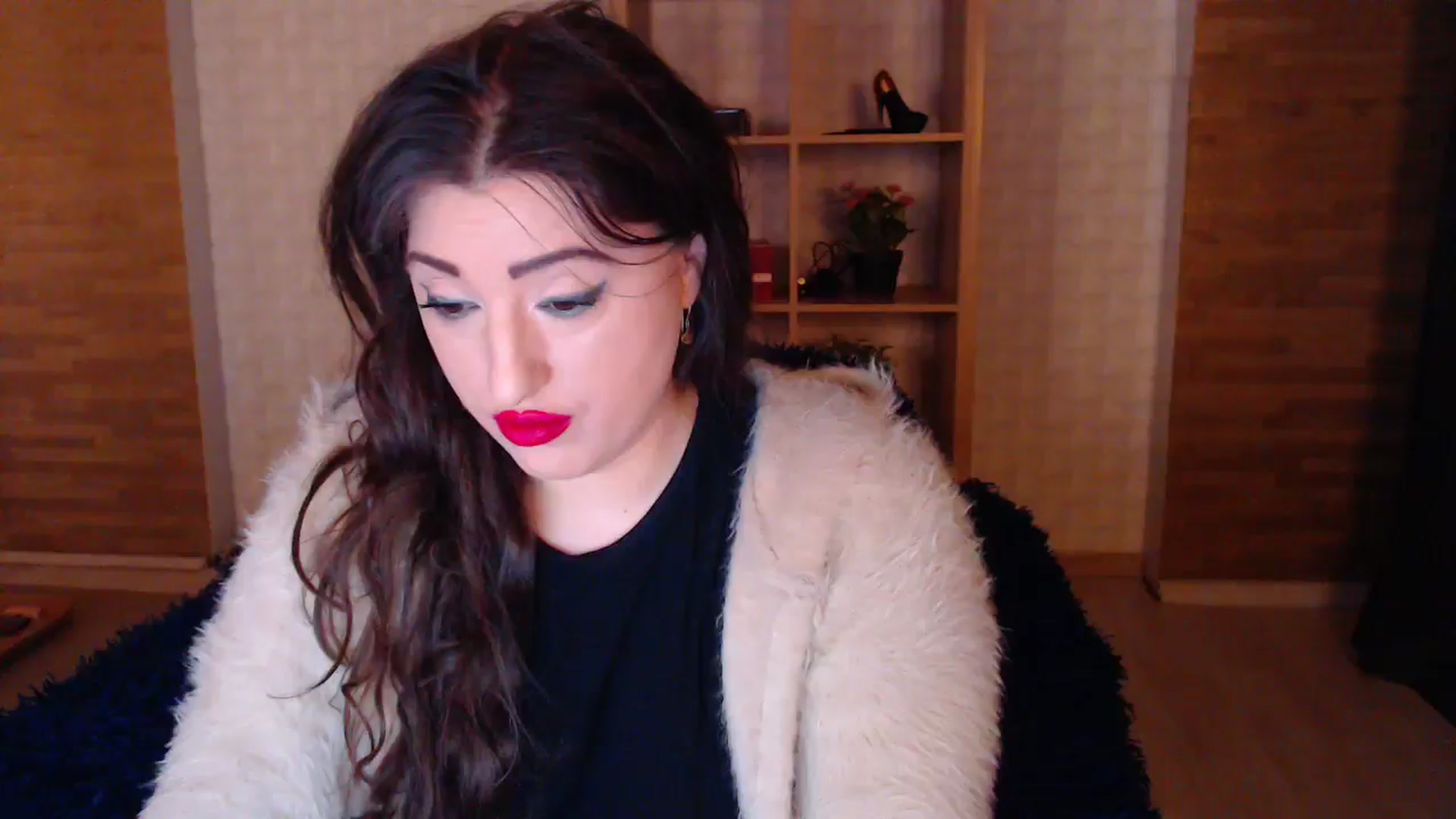 Gallery image thumbnail from HotRebbecca's myfreecams stream on, 04/11/2025, 03:39 image 1 of 20