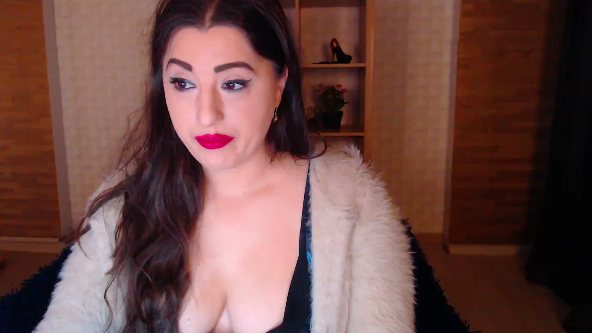 Gallery image thumbnail from HotRebbecca's myfreecams stream on, 04/11/2025, 22:00 image 17 of 20