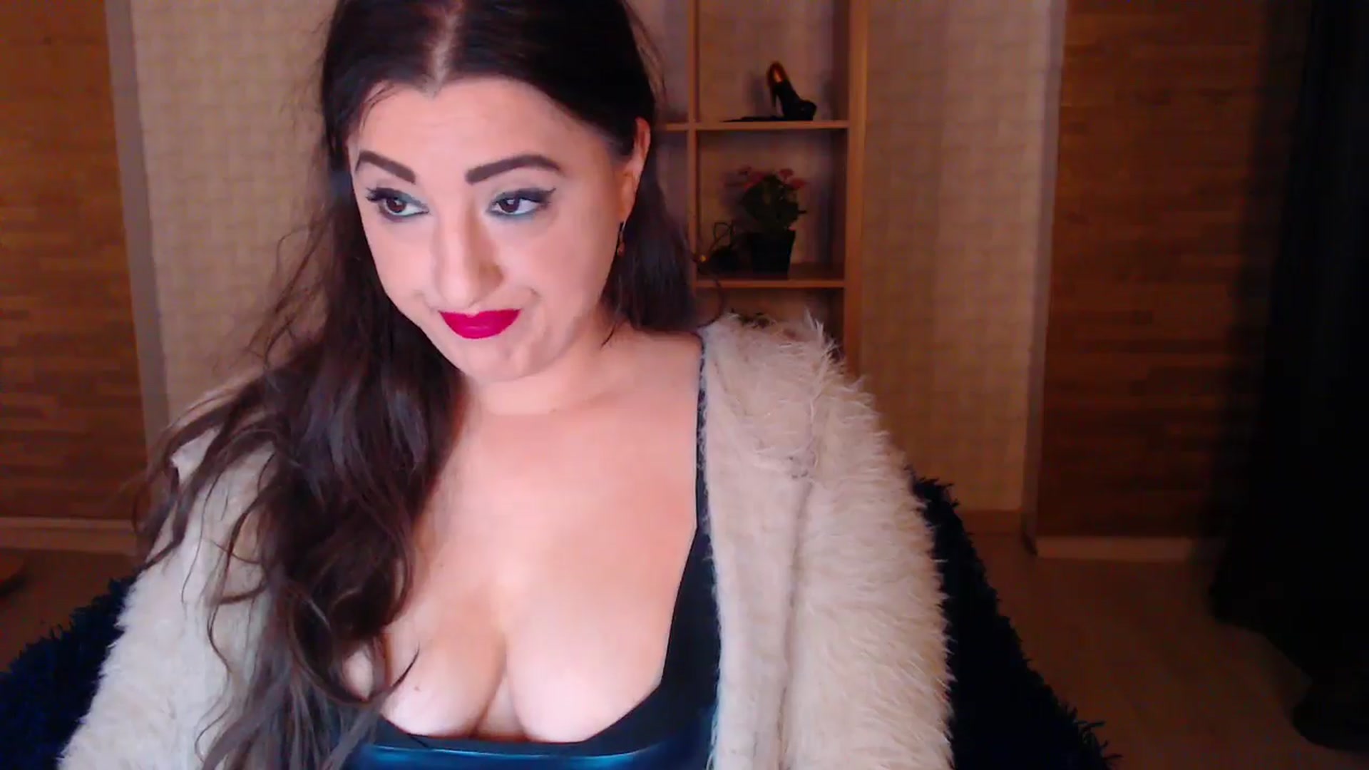 Gallery image thumbnail from HotRebbecca's myfreecams stream on, 04/11/2025, 22:00 image 2 of 20