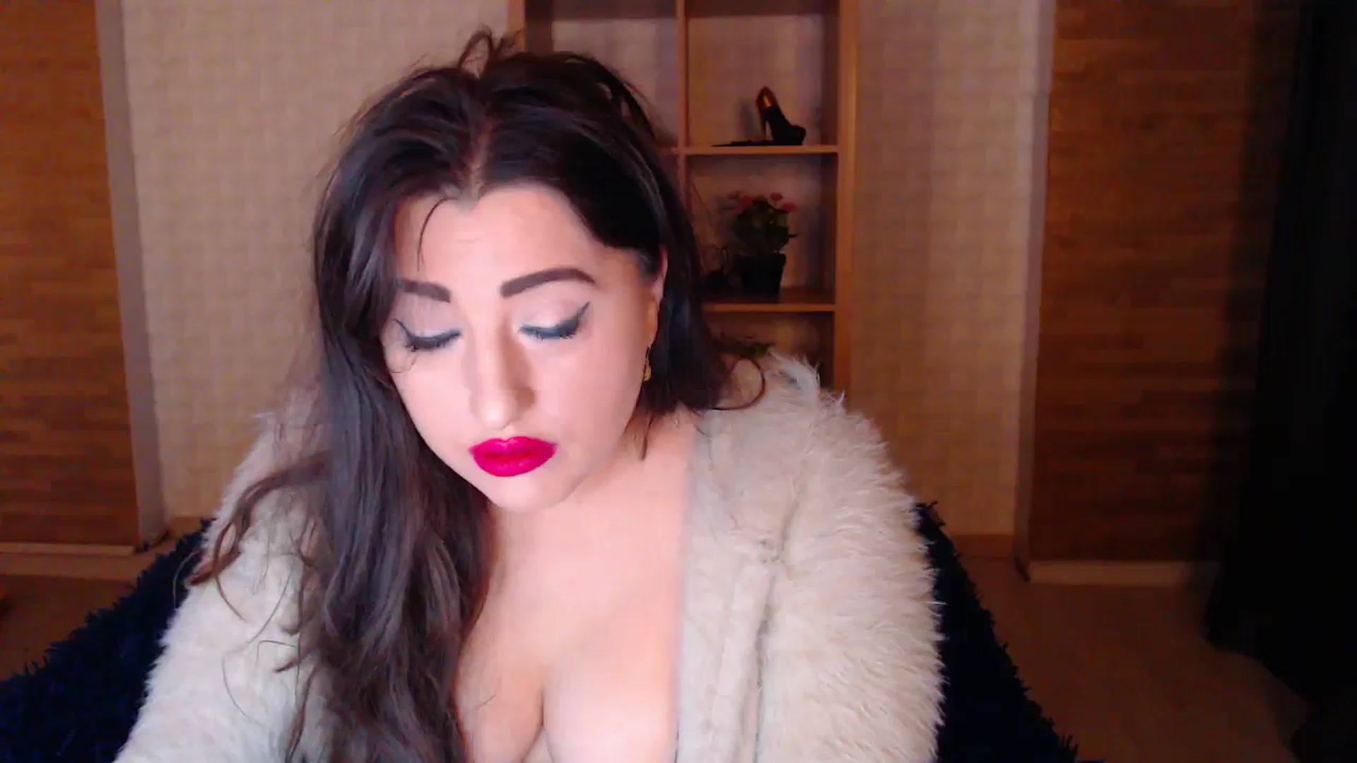 Gallery image thumbnail from HotRebbecca's myfreecams stream on, 04/11/2025, 22:00 image 16 of 20