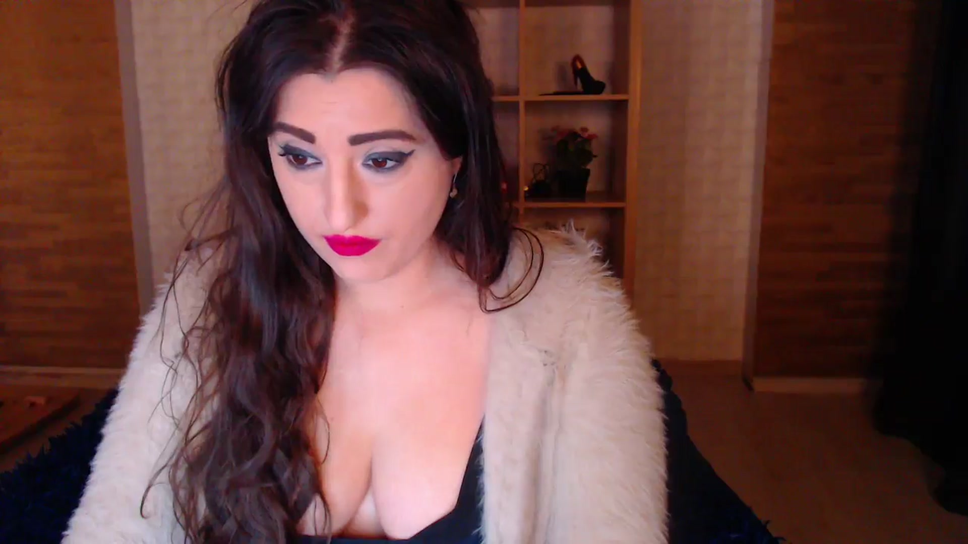 Gallery image thumbnail from HotRebbecca's myfreecams stream on, 04/12/2025, 24:38 image 6 of 20