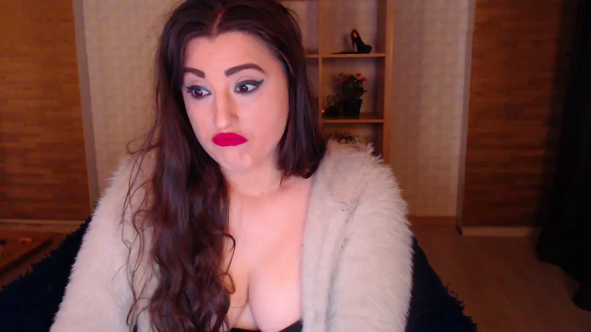 Gallery image thumbnail from HotRebbecca's myfreecams stream on, 04/12/2025, 24:38 image 12 of 20