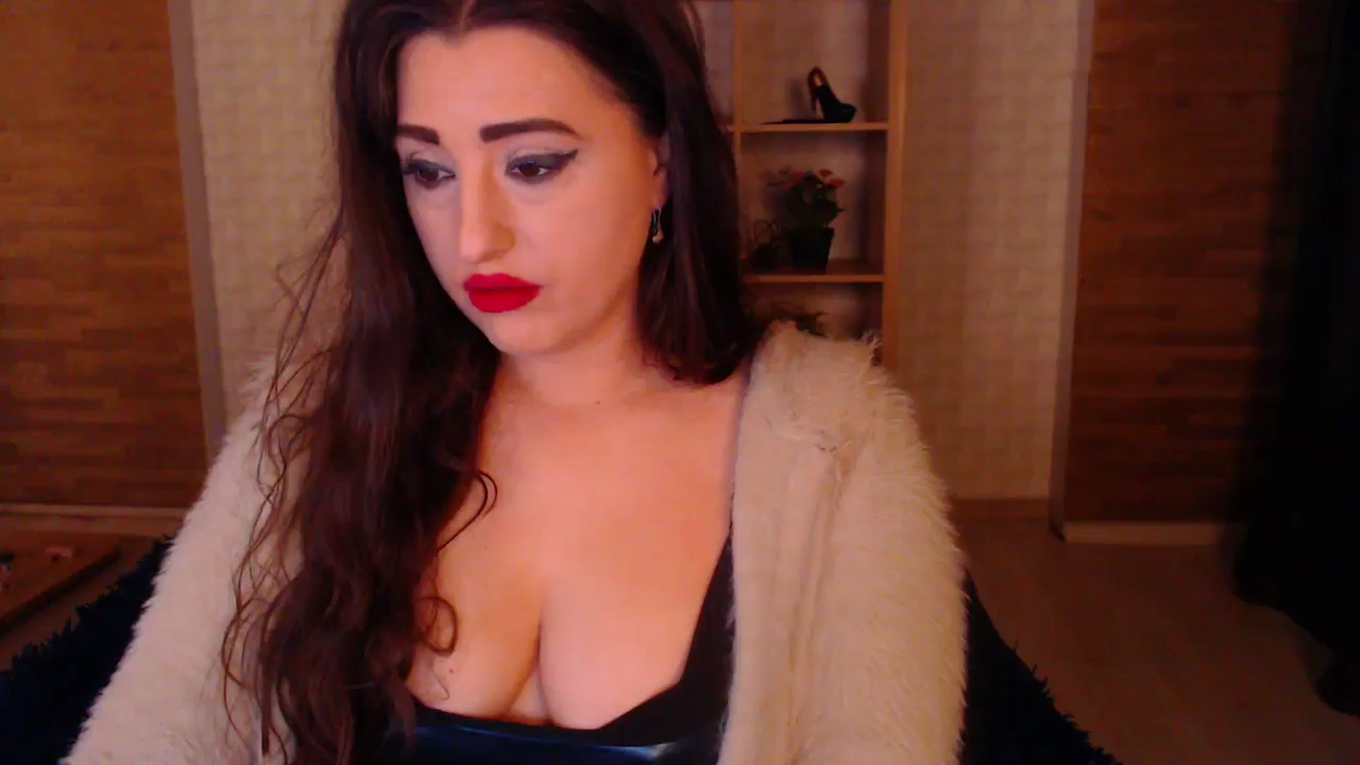 Gallery image thumbnail from HotRebbecca's myfreecams stream on, 04/12/2025, 24:38 image 15 of 20