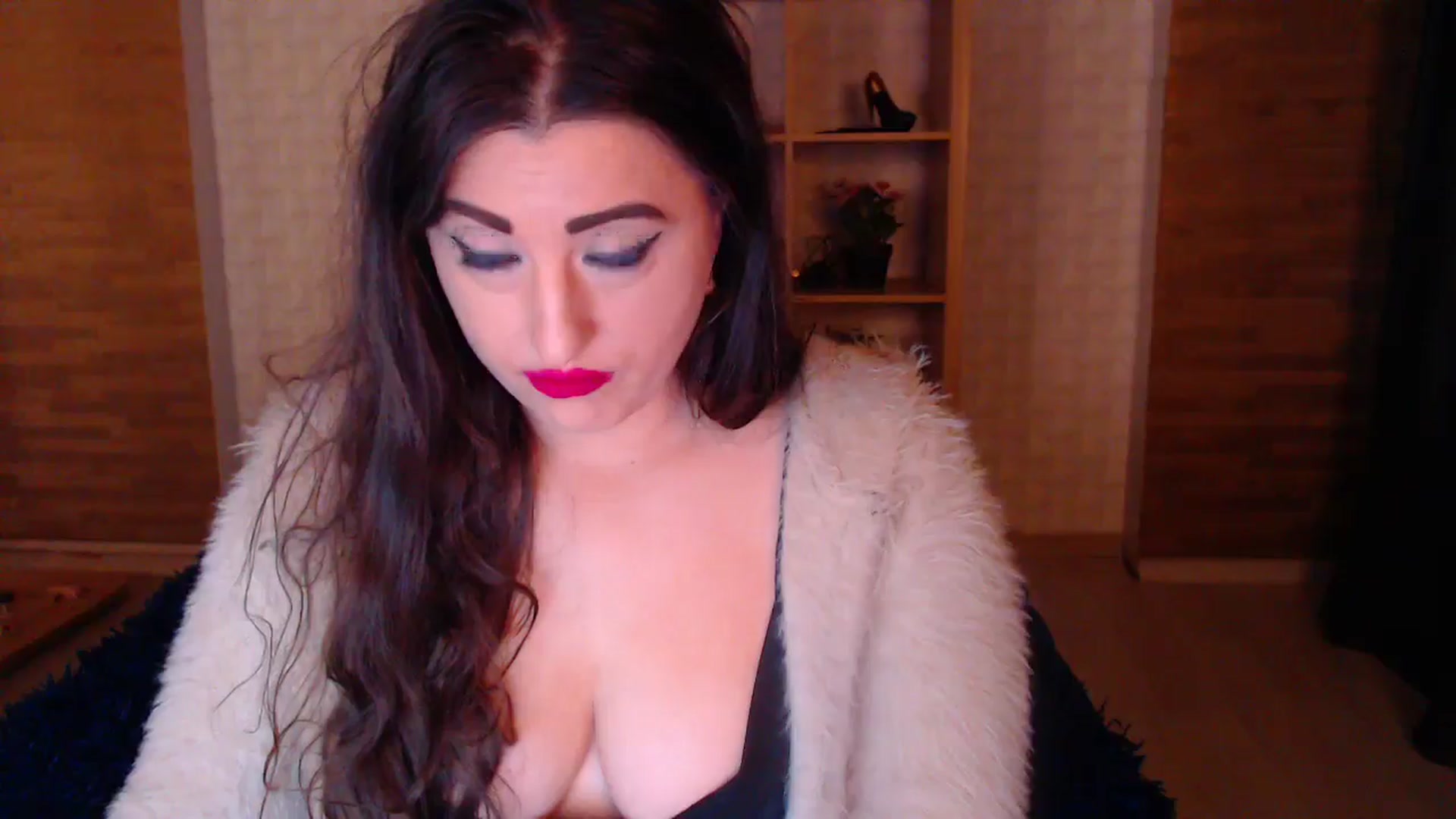 Gallery image thumbnail from HotRebbecca's myfreecams stream on, 04/12/2025, 24:38 image 10 of 20