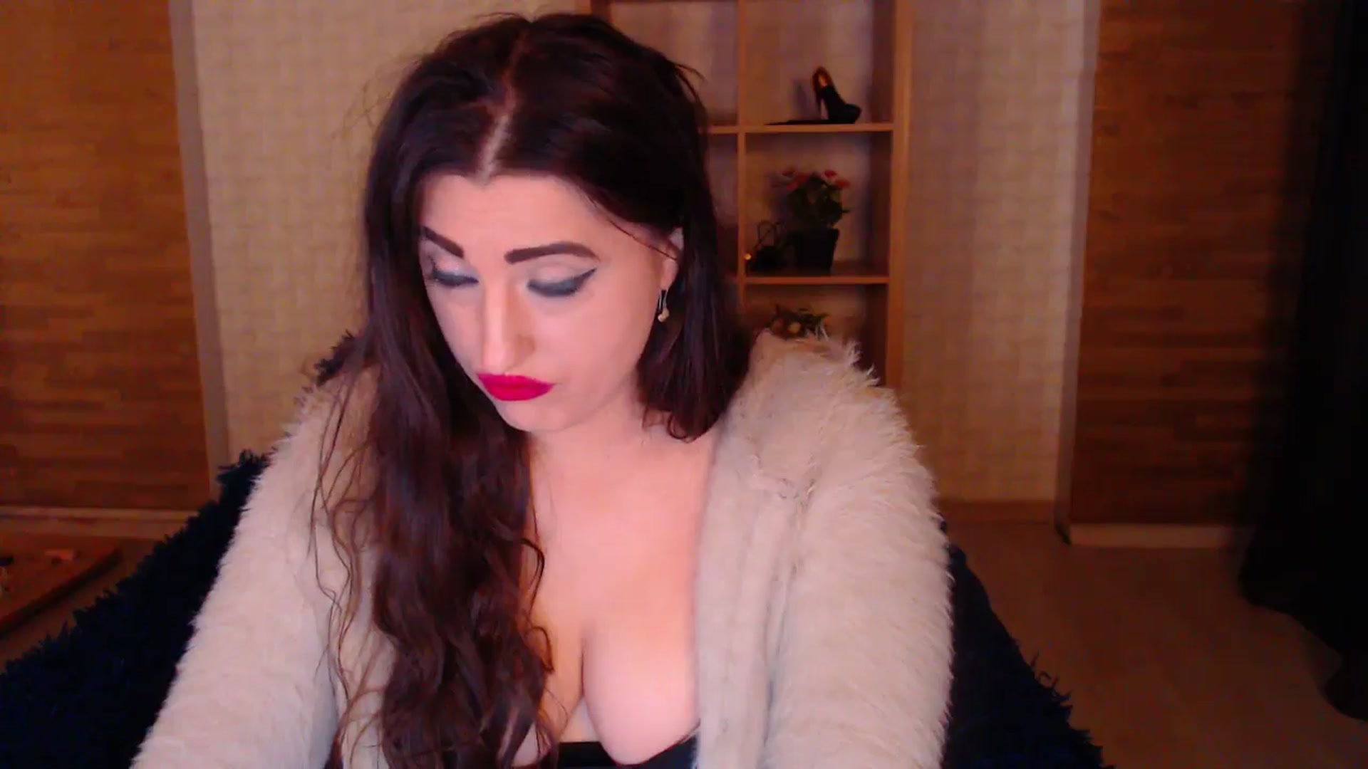 Gallery image thumbnail from HotRebbecca's myfreecams stream on, 04/12/2025, 24:38 image 14 of 20
