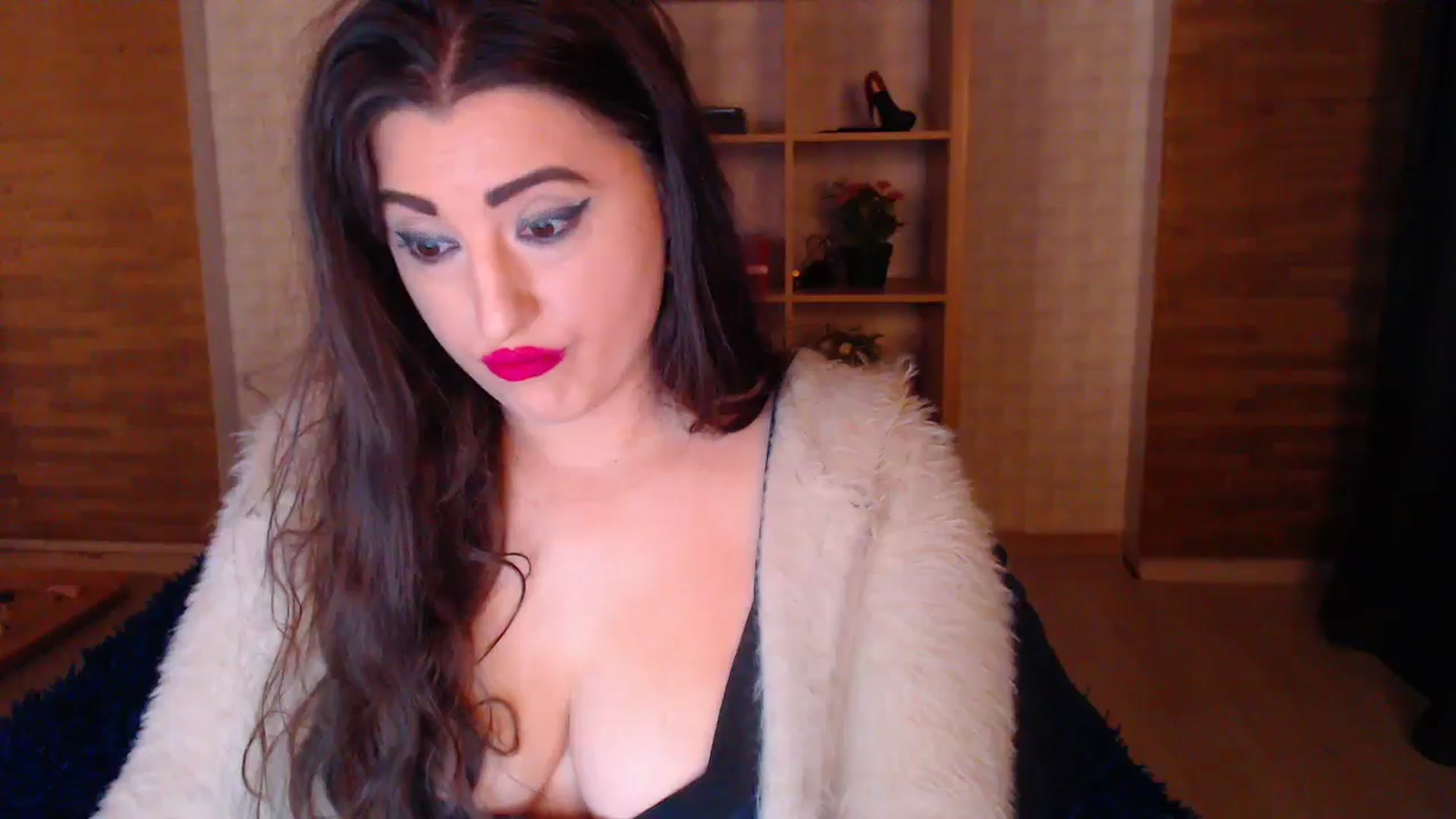 Gallery image thumbnail from HotRebbecca's myfreecams stream on, 04/12/2025, 24:38 image 17 of 20