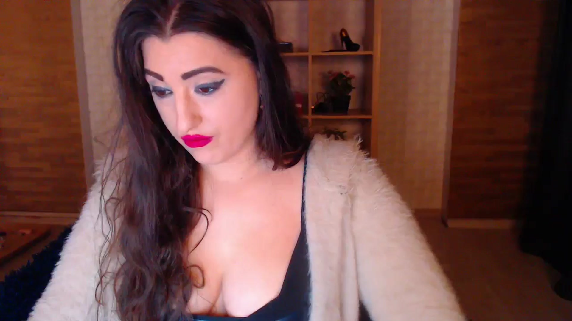 Gallery image thumbnail from HotRebbecca's myfreecams stream on, 04/12/2025, 24:38 image 18 of 20