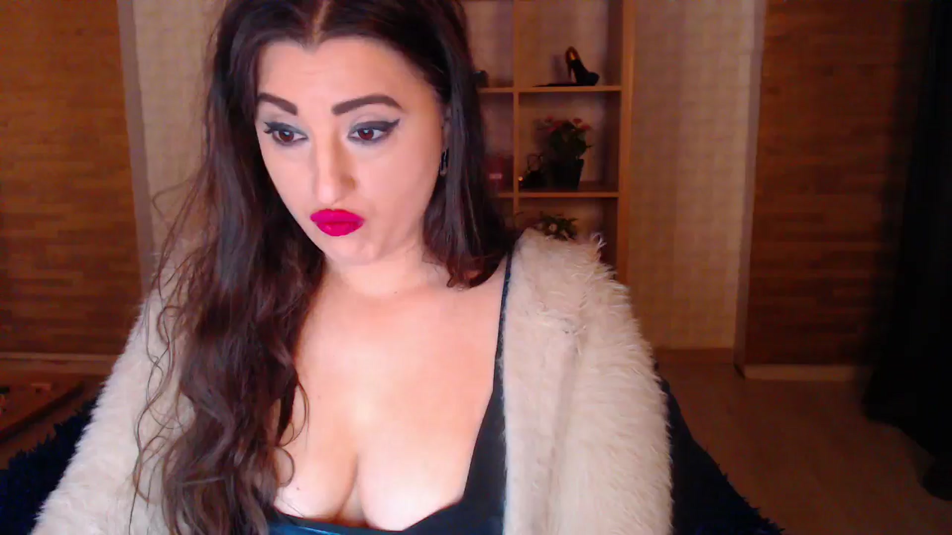 Gallery image thumbnail from HotRebbecca's myfreecams stream on, 04/12/2025, 24:38 image 19 of 20