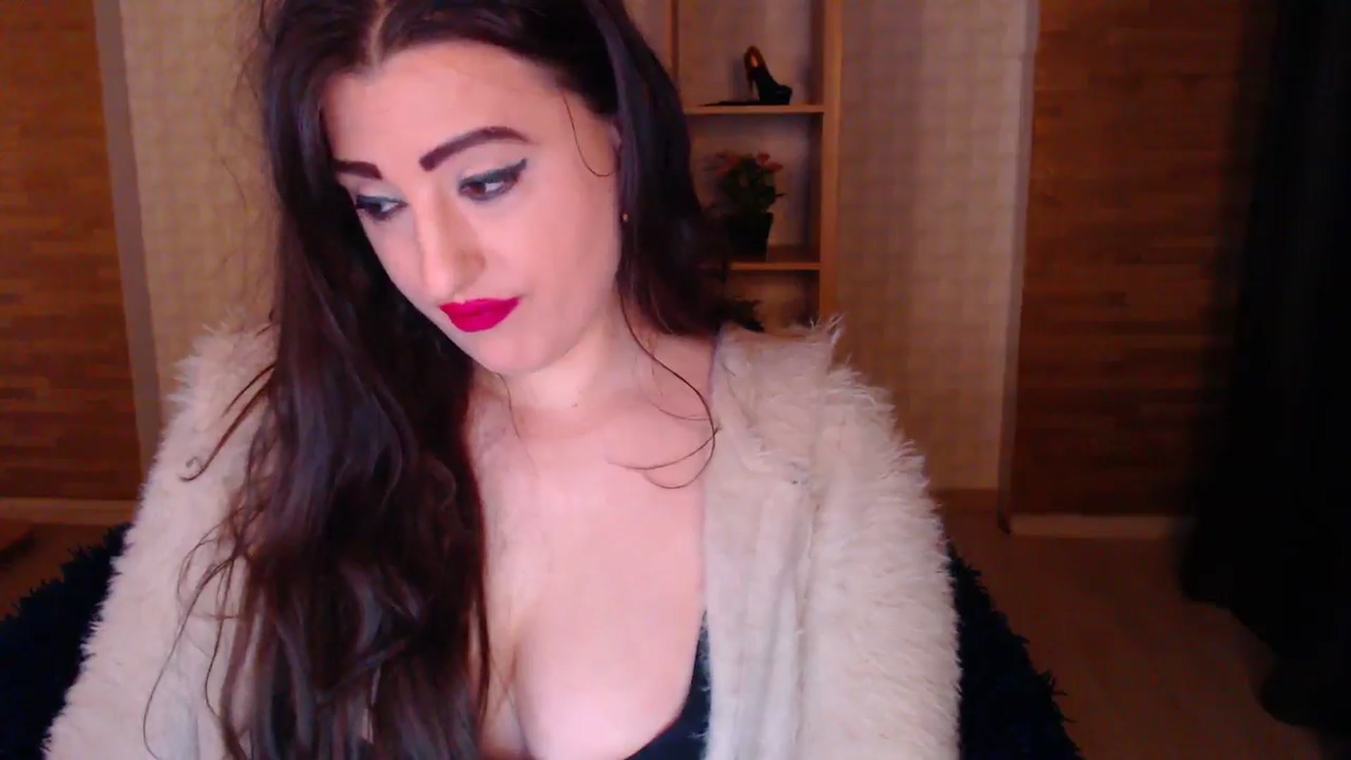 Gallery image thumbnail from HotRebbecca's myfreecams stream on, 04/13/2025, 24:59 image 17 of 20