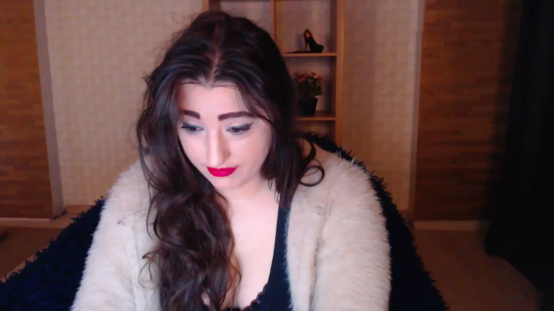Gallery image thumbnail from HotRebbecca's myfreecams stream on, 04/15/2025, 01:35 image 18 of 20