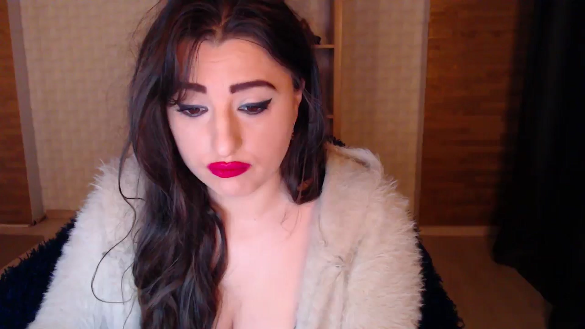 Gallery image thumbnail from HotRebbecca's myfreecams stream on, 04/16/2025, 03:35 image 4 of 20