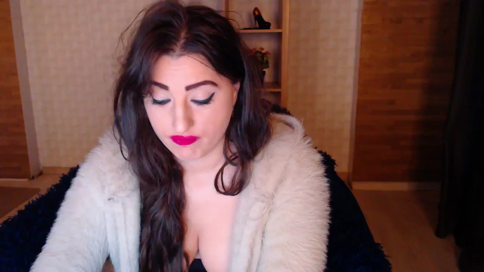 Gallery image thumbnail from HotRebbecca's myfreecams stream on, 04/16/2025, 03:35 image 19 of 20