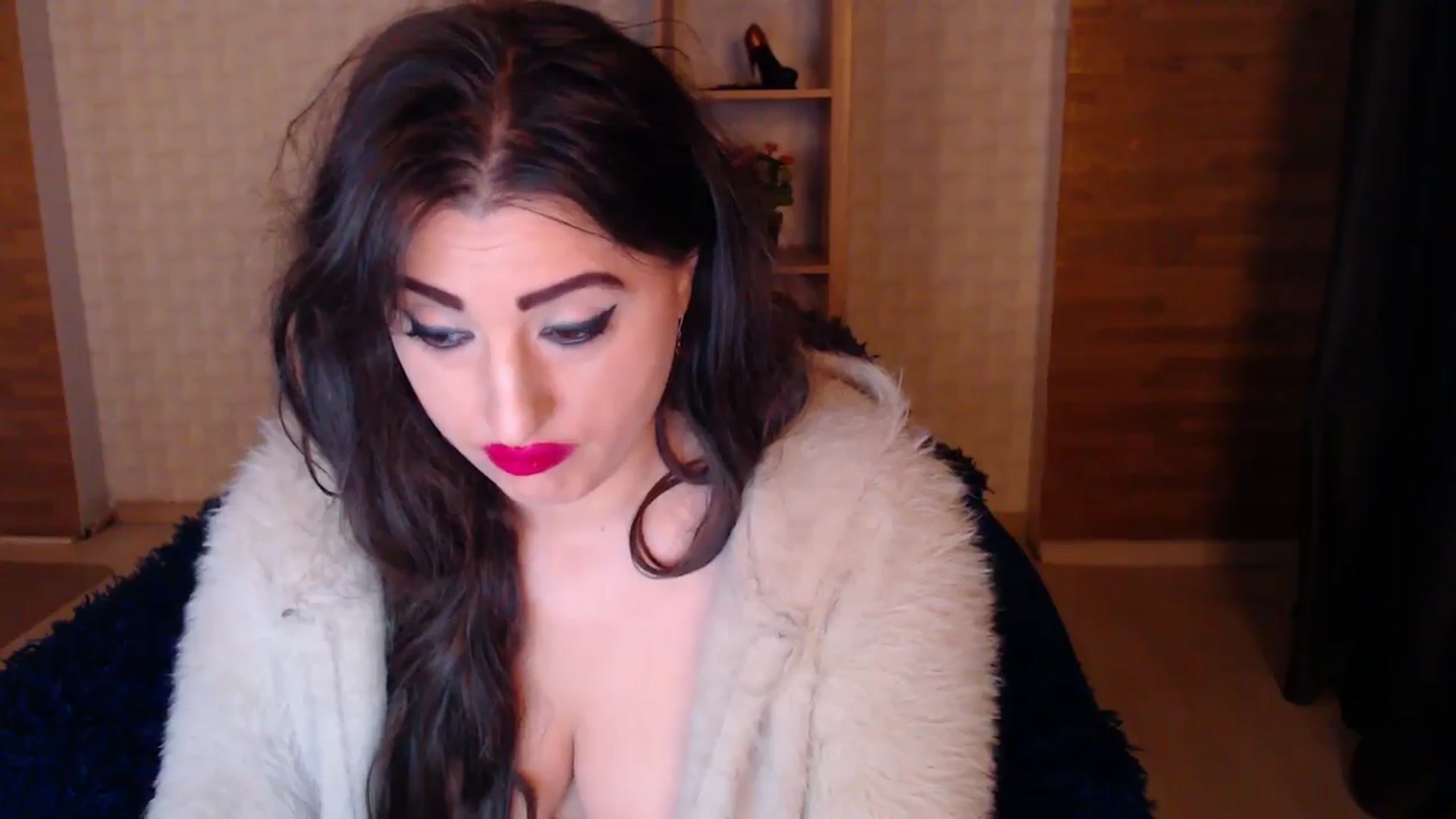 Gallery image thumbnail from HotRebbecca's myfreecams stream on, 04/16/2025, 03:35 image 18 of 20