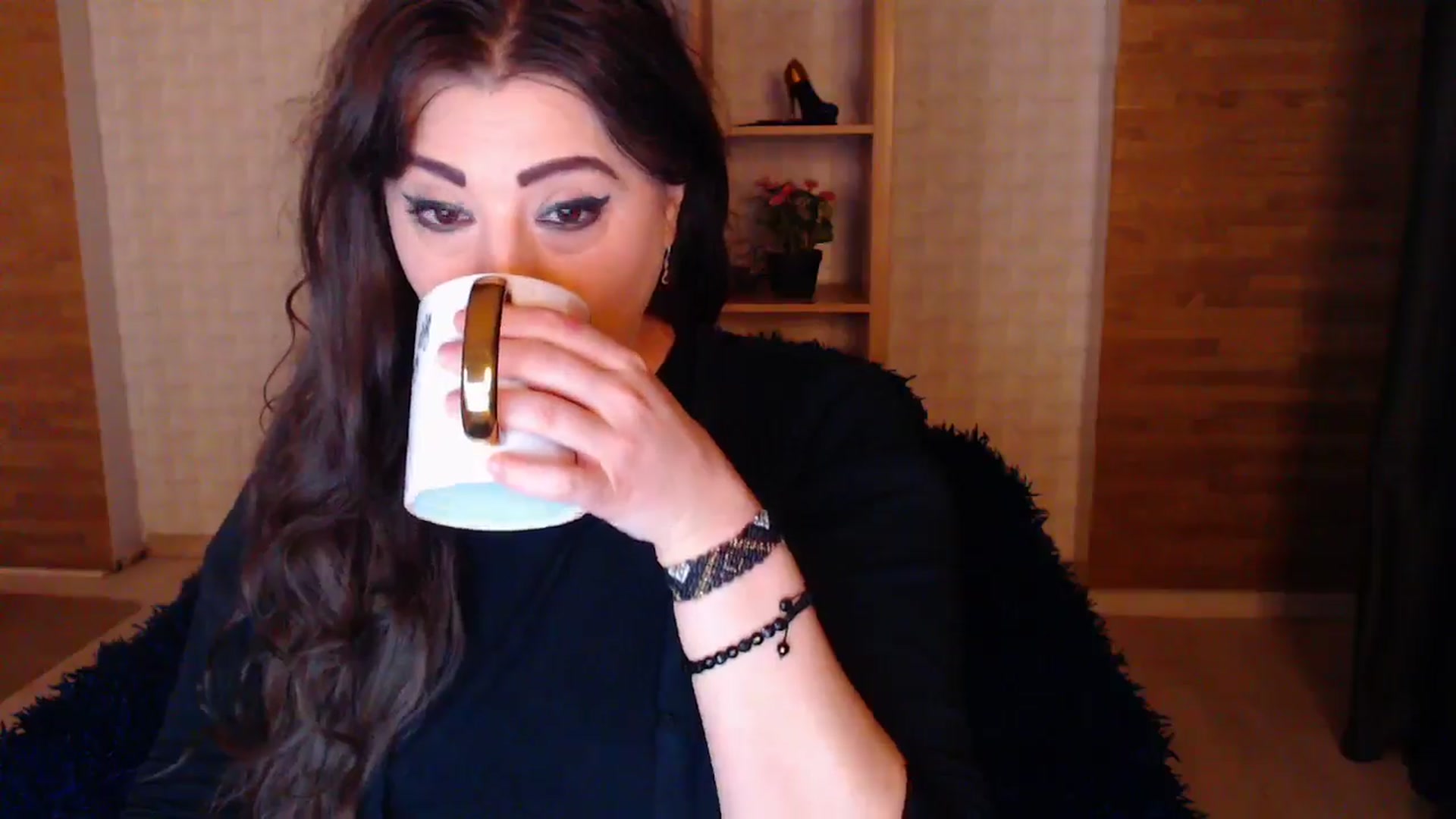 Gallery image thumbnail from HotRebbecca's myfreecams stream on, 04/16/2025, 19:31 image 7 of 20