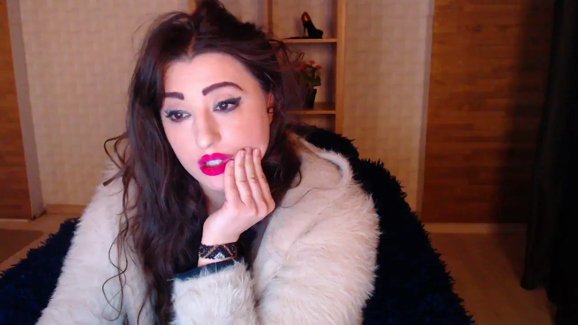 Gallery image thumbnail from HotRebbecca's myfreecams stream on, 04/16/2025, 23:06 image 18 of 20