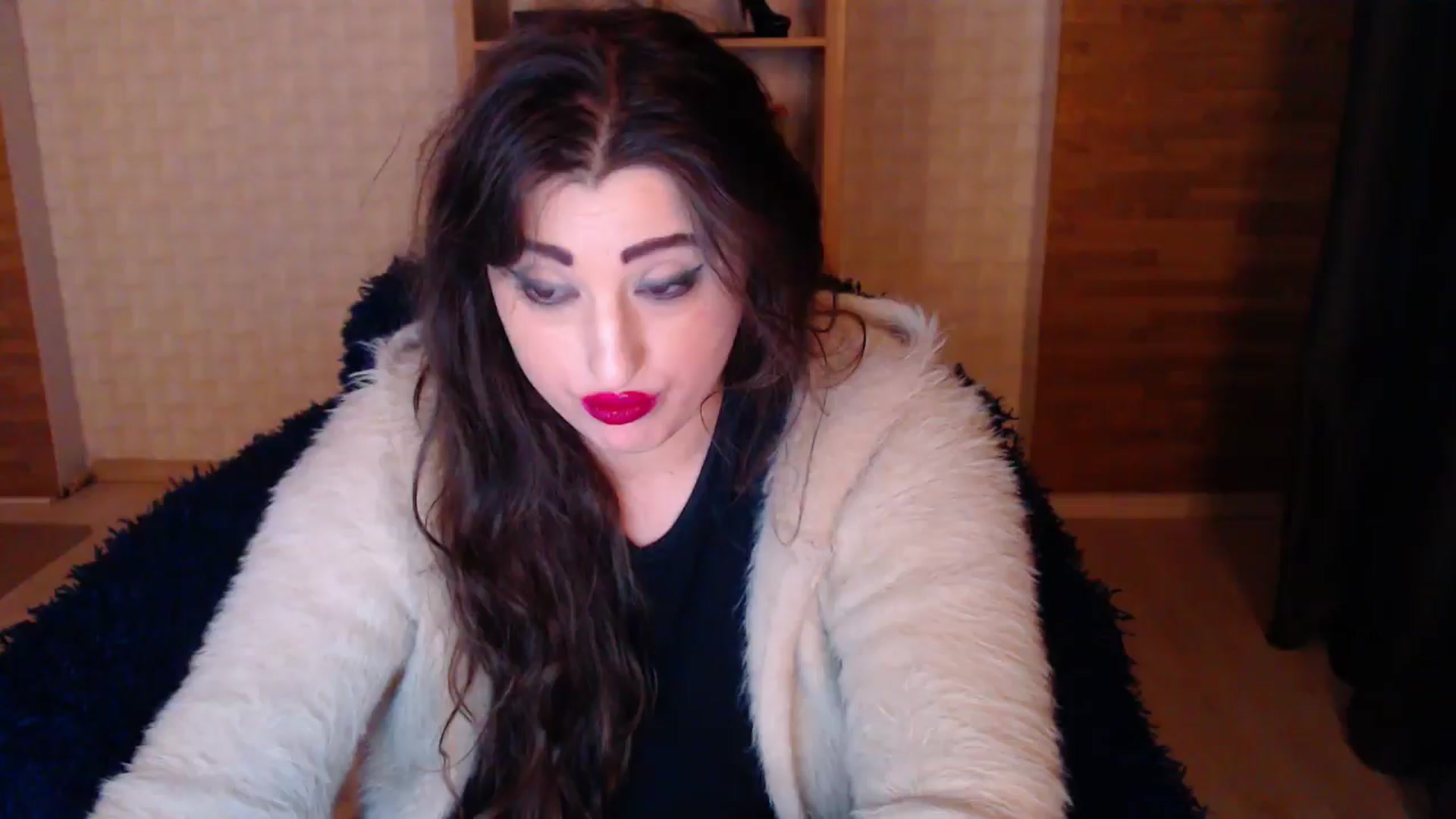 Gallery image thumbnail from HotRebbecca's myfreecams stream on, 04/17/2025, 01:04 image 17 of 20