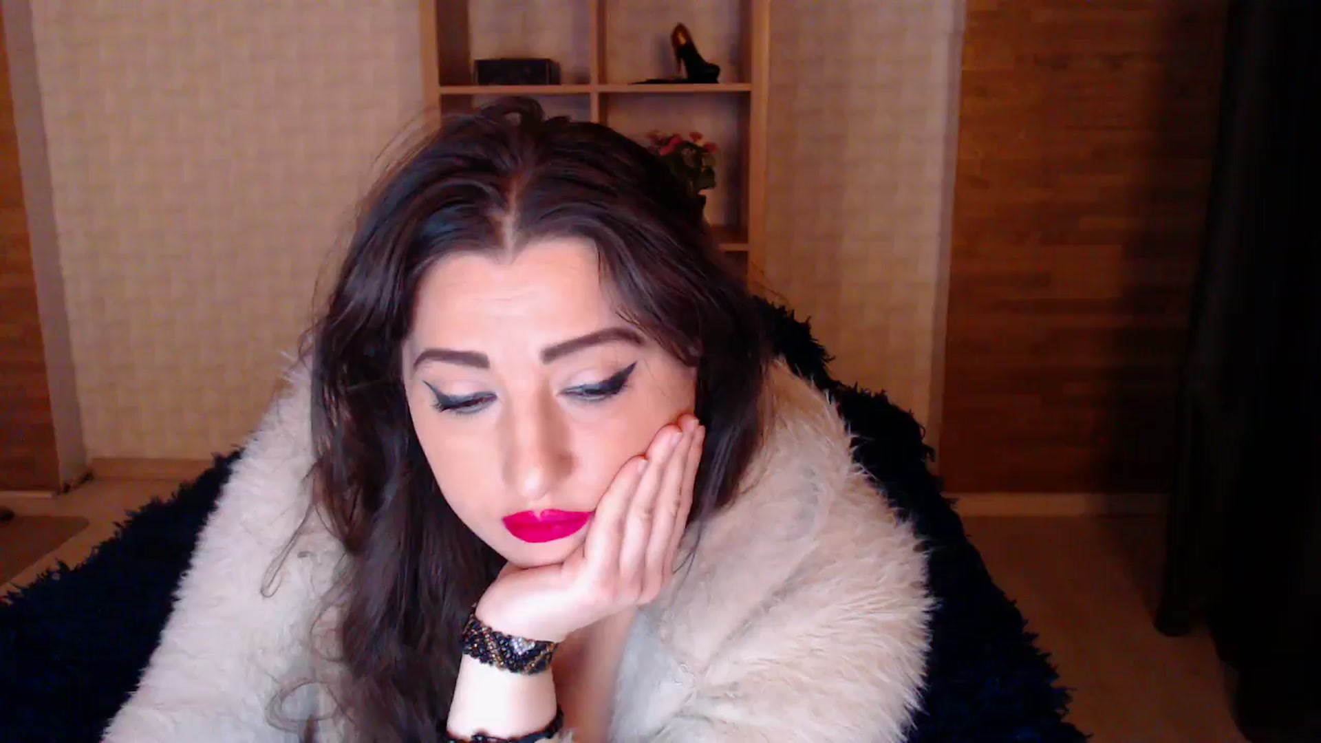 Gallery image thumbnail from HotRebbecca's myfreecams stream on, 04/18/2025, 01:03 image 11 of 20