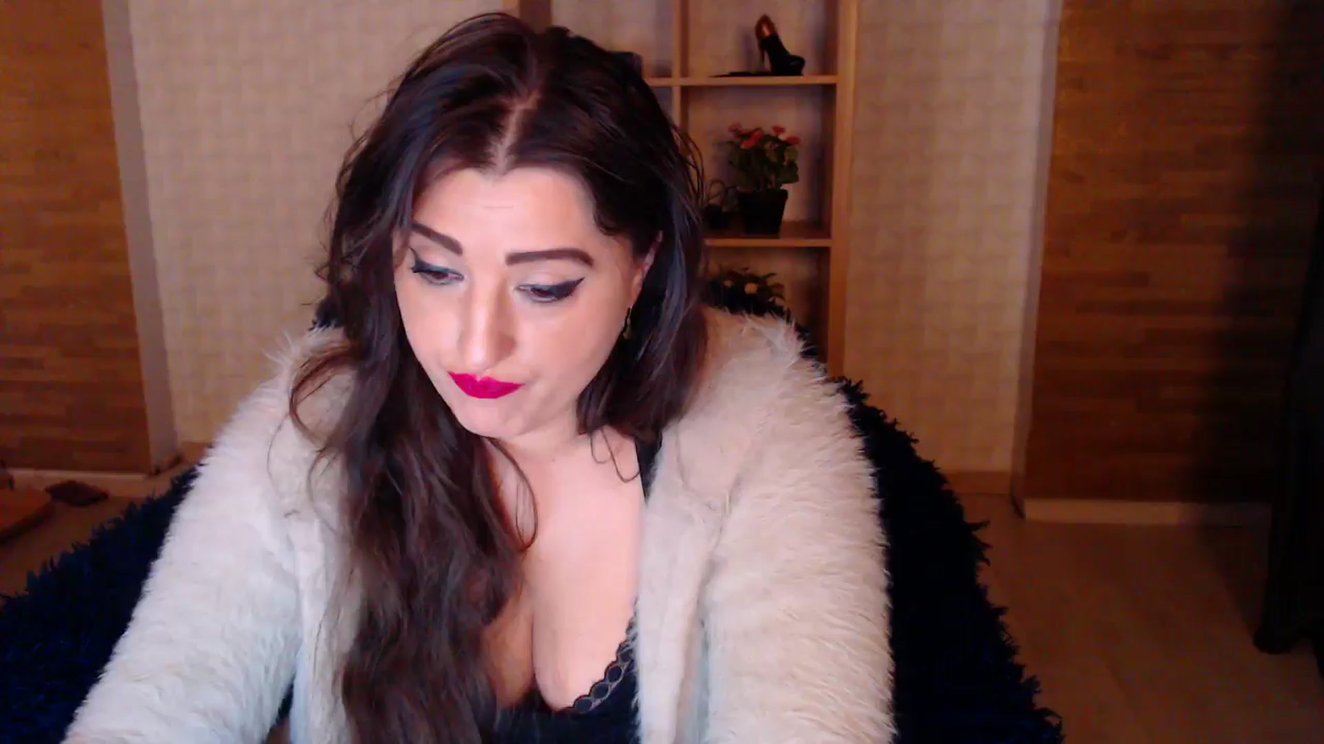 Gallery image thumbnail from HotRebbecca's myfreecams stream on, 04/18/2025, 03:47 image 16 of 20