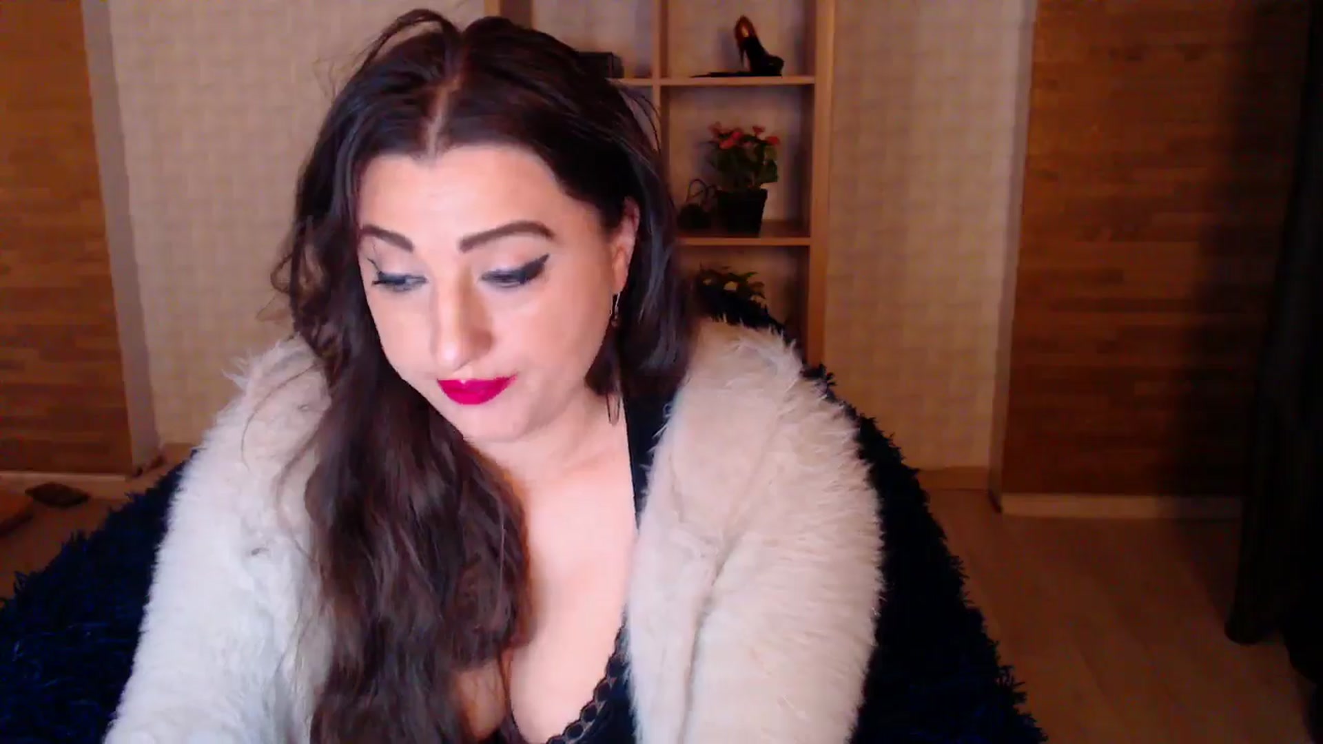 Gallery image thumbnail from HotRebbecca's myfreecams stream on, 04/18/2025, 03:47 image 8 of 20