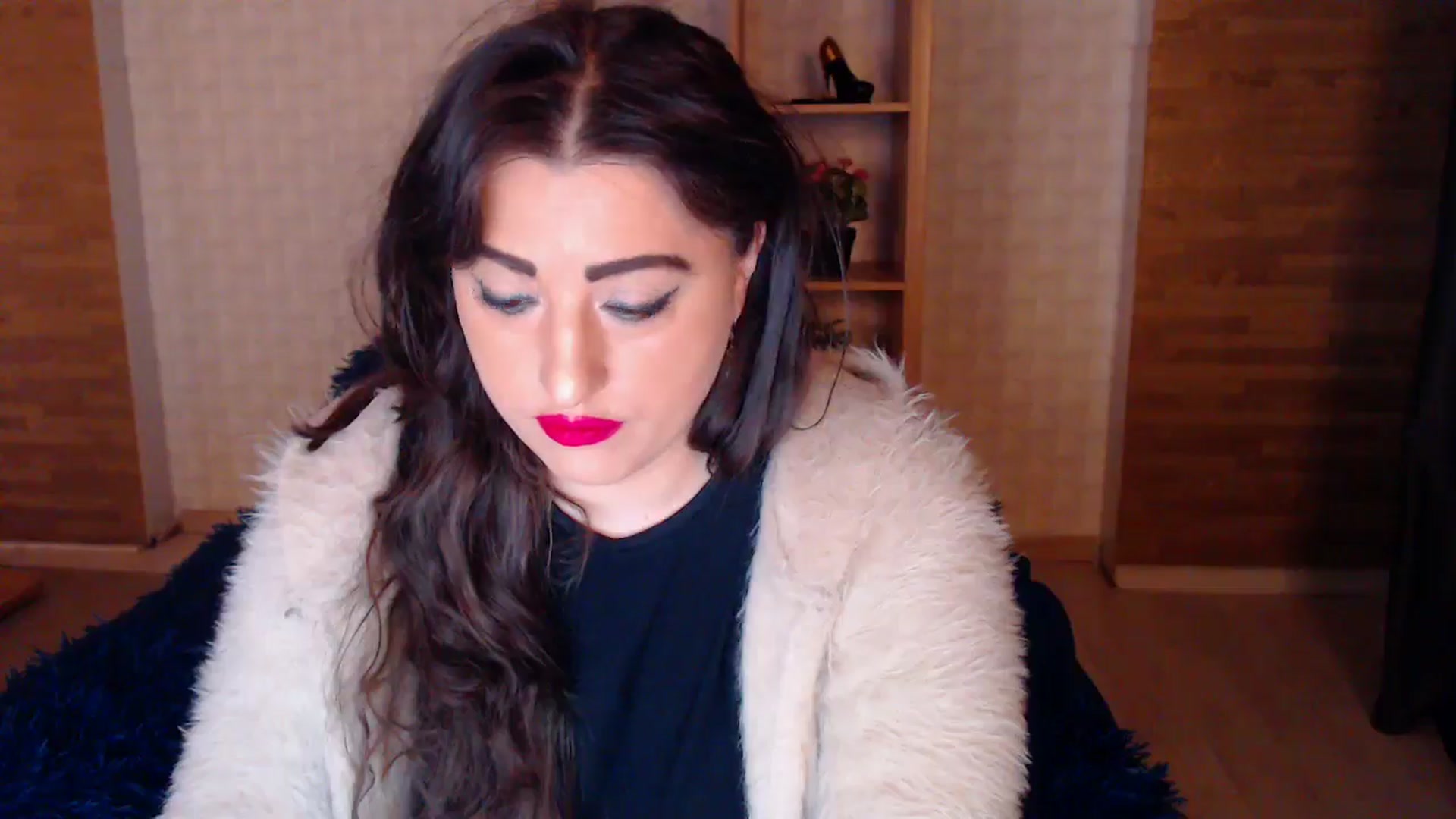 Gallery image thumbnail from HotRebbecca's myfreecams stream on, 04/18/2025, 23:28 image 12 of 20
