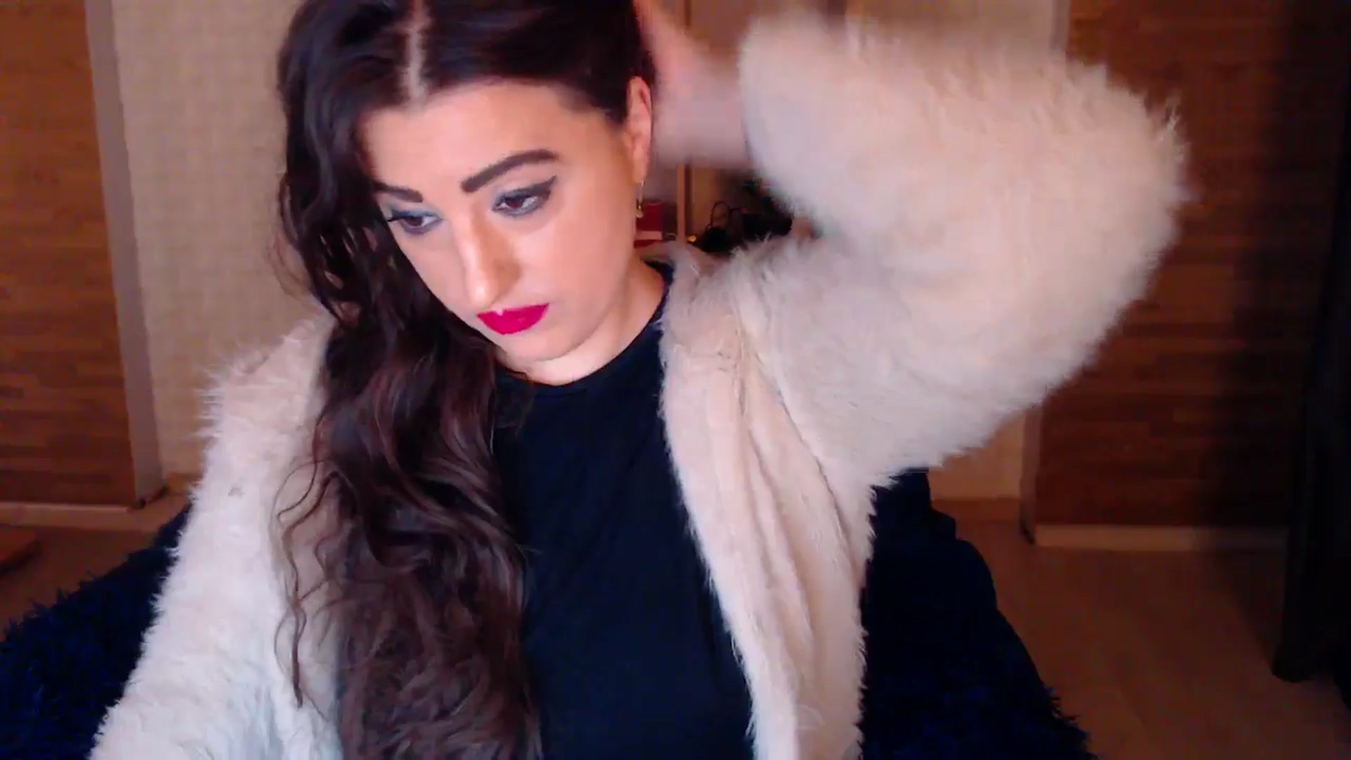 Gallery image thumbnail from HotRebbecca's myfreecams stream on, 04/18/2025, 23:28 image 18 of 20