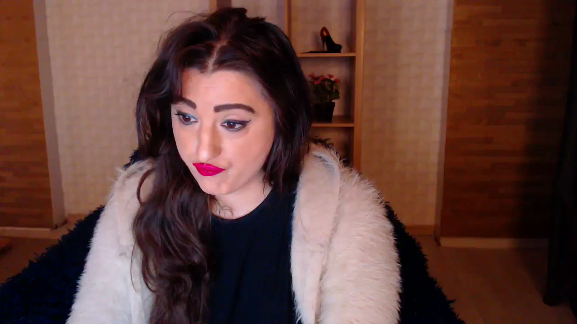 Gallery image thumbnail from HotRebbecca's myfreecams stream on, 04/19/2025, 24:00 image 4 of 20