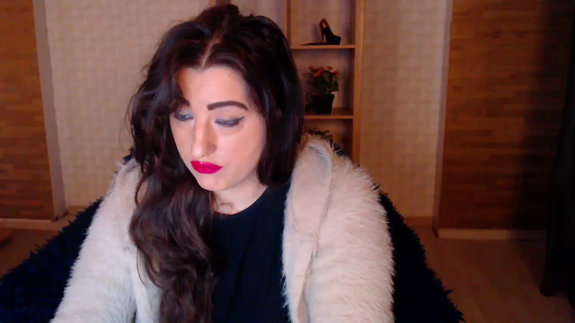 Gallery image thumbnail from HotRebbecca's myfreecams stream on, 04/19/2025, 24:00 image 12 of 20