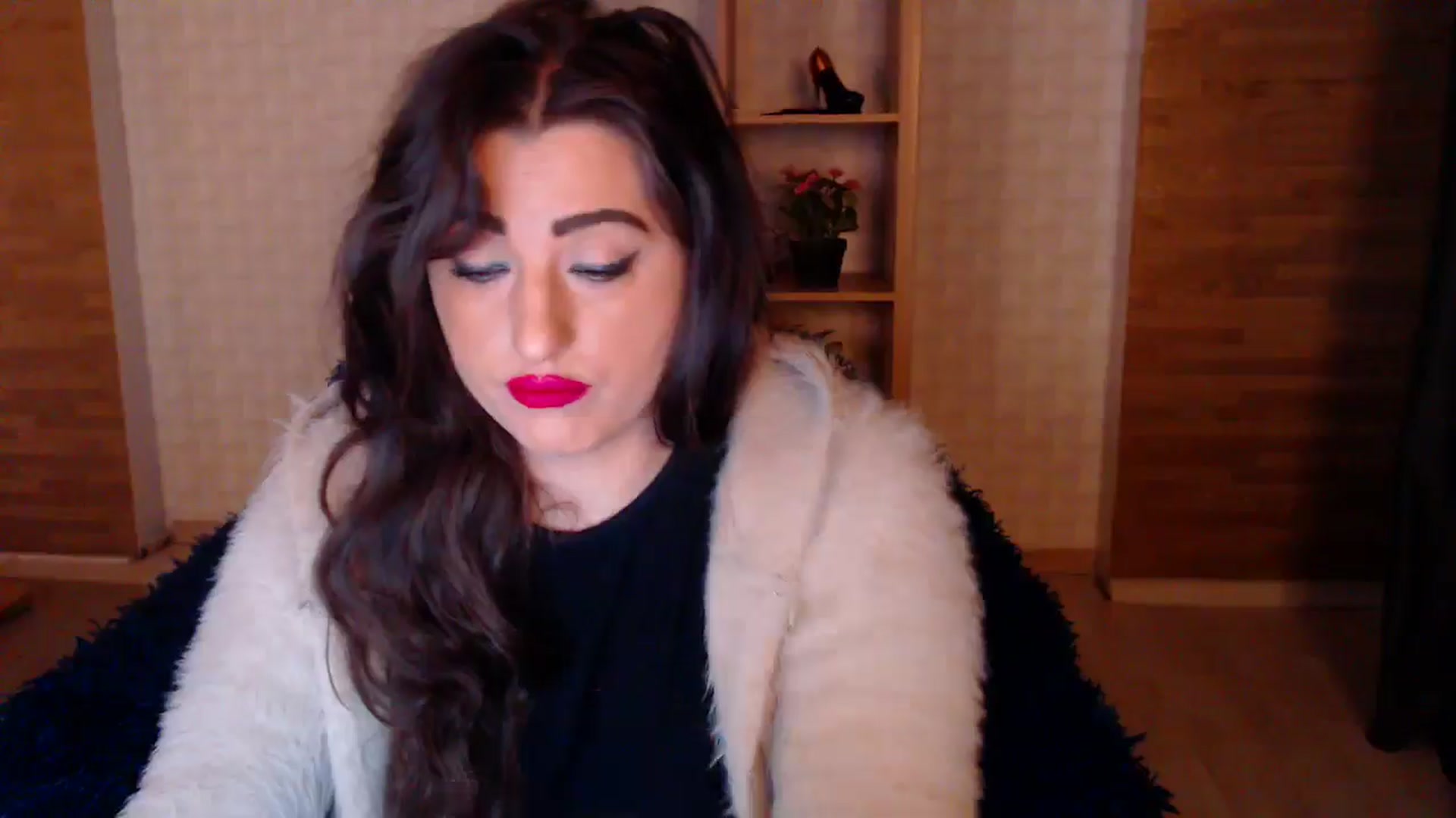 Gallery image thumbnail from HotRebbecca's myfreecams stream on, 04/19/2025, 24:00 image 10 of 20