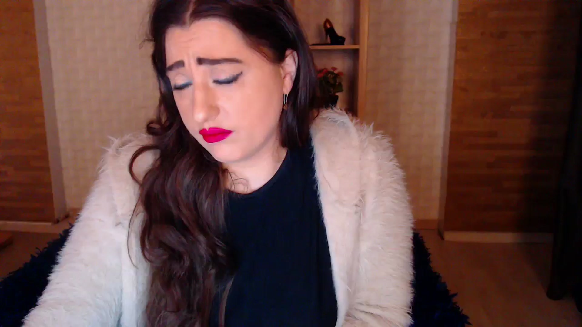 Gallery image thumbnail from HotRebbecca's myfreecams stream on, 04/19/2025, 24:00 image 18 of 20