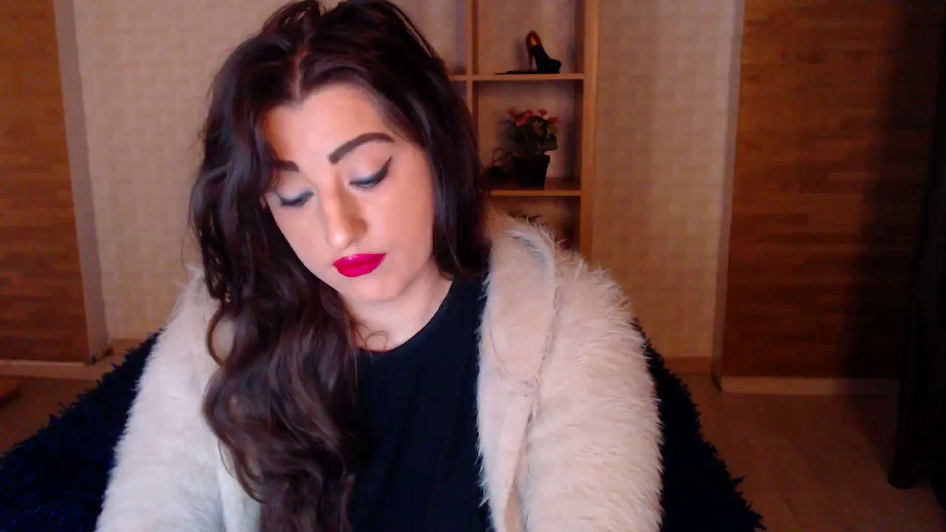 Gallery image thumbnail from HotRebbecca's myfreecams stream on, 04/19/2025, 24:00 image 9 of 20